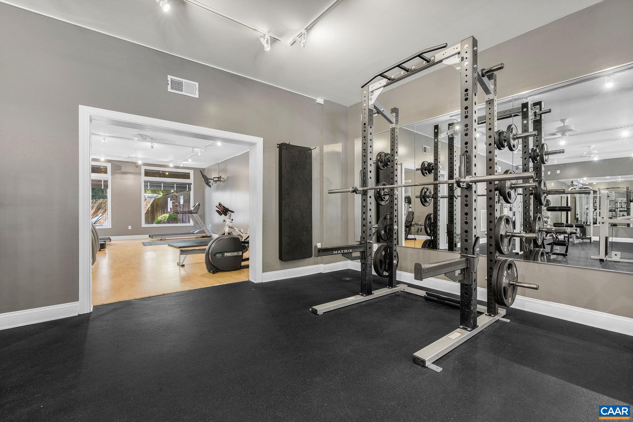 775 WALKER SQ Unit: 2D