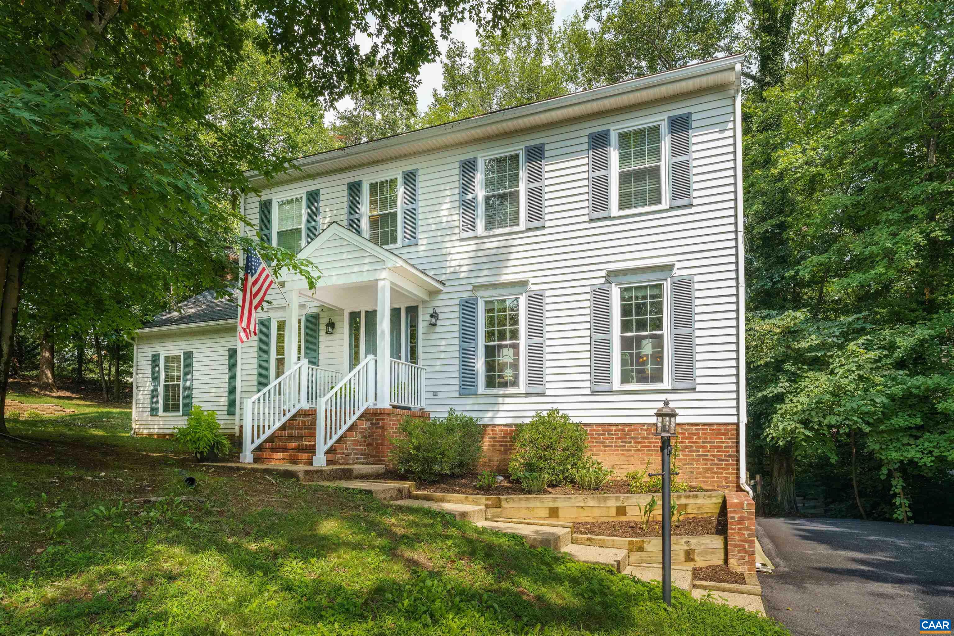 1916 Becker Ln Charlottesville VA