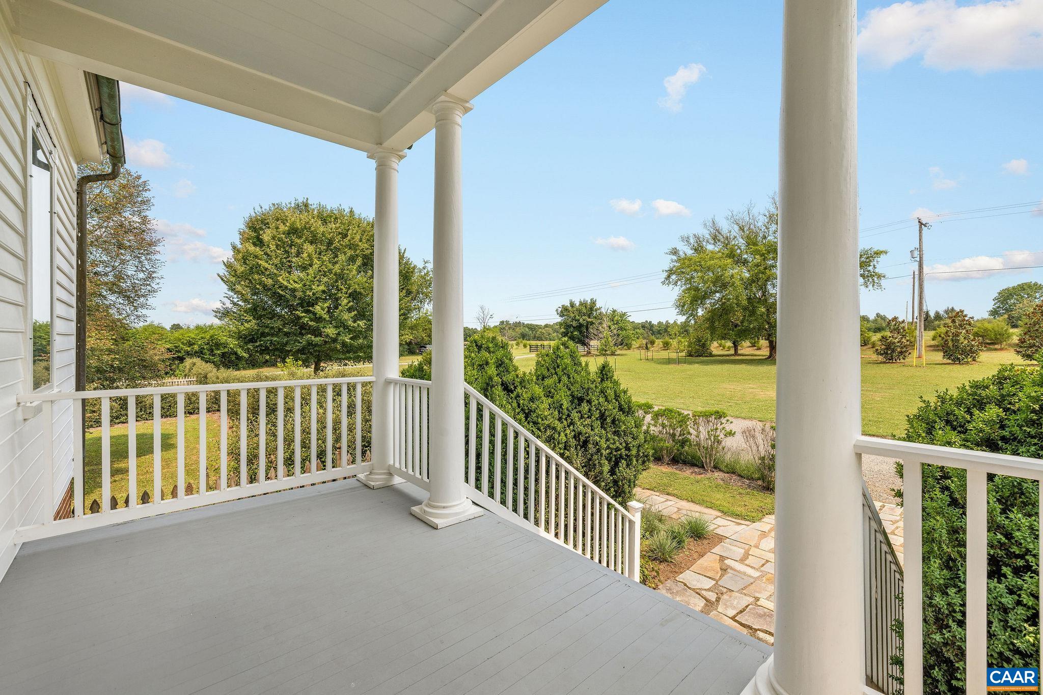 7732 SCOTTSVILLE RD