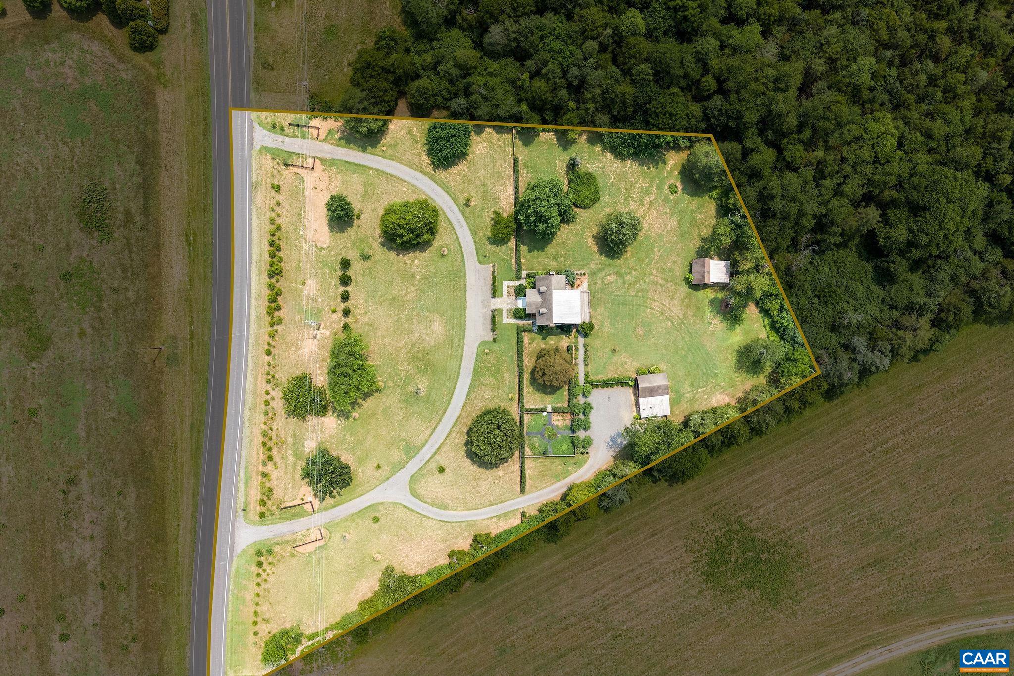 7732 SCOTTSVILLE RD