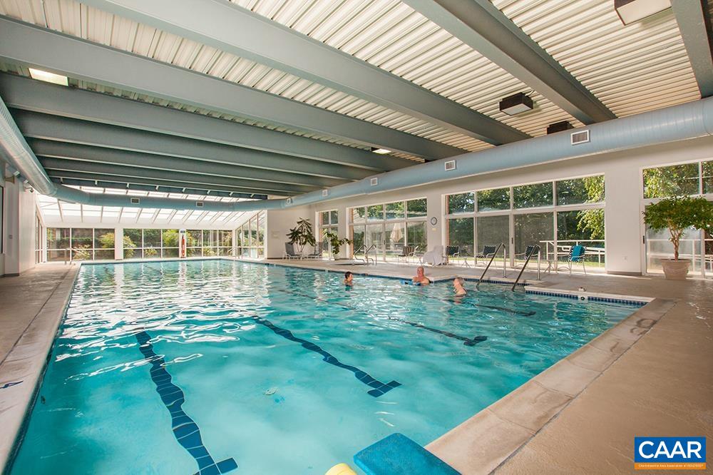 500 CRESTWOOD DR Unit: 2503