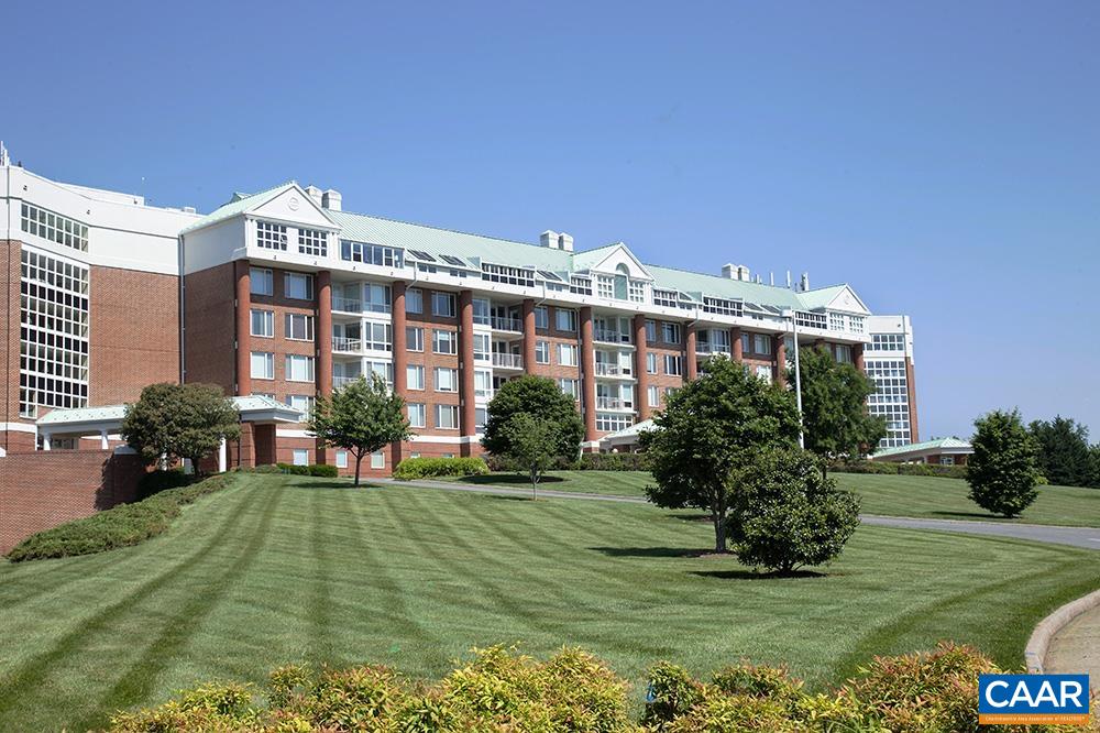 500 CRESTWOOD DR Unit: 2503