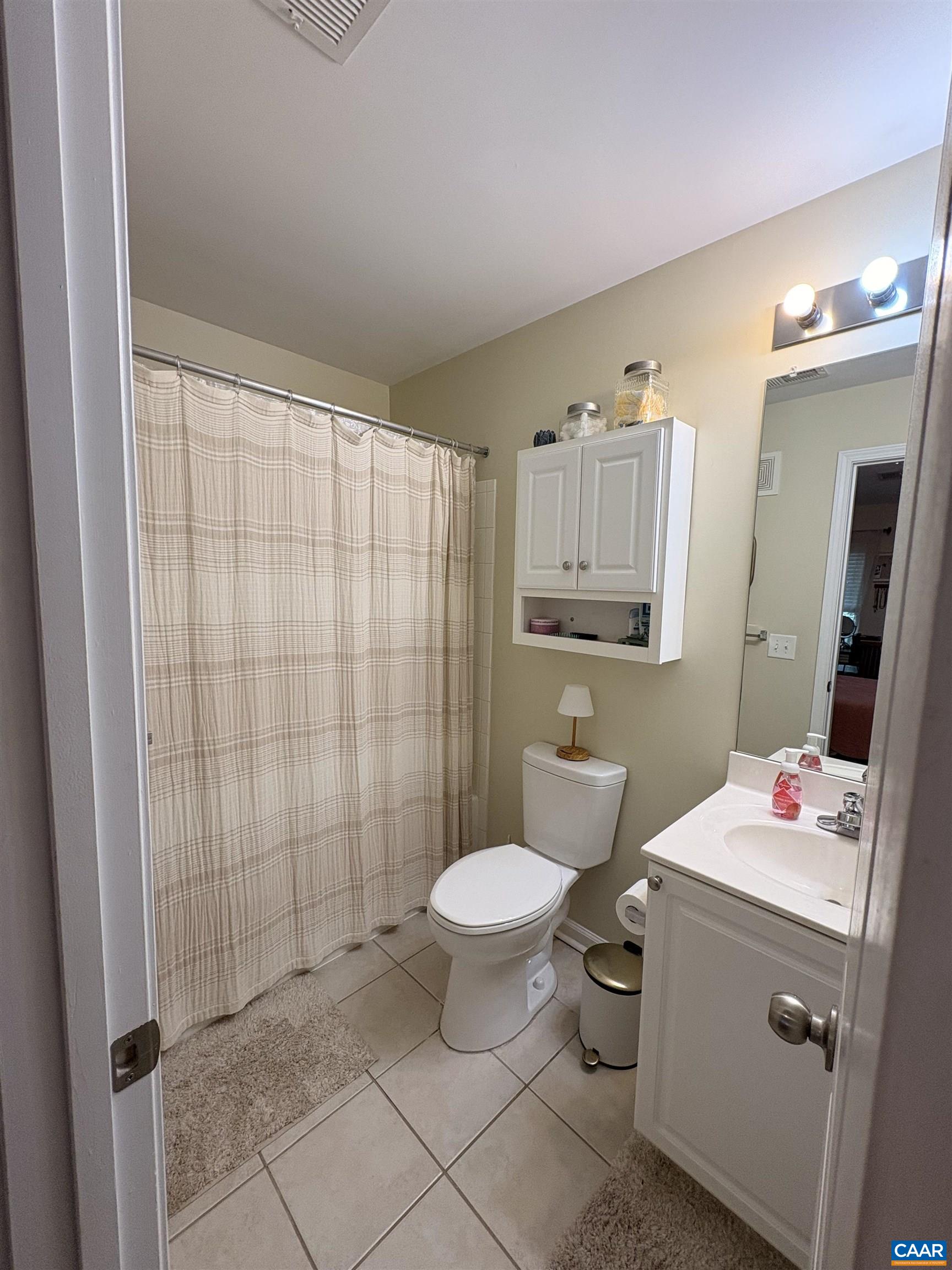 1855 CANDLEWOOD CT Unit: 211