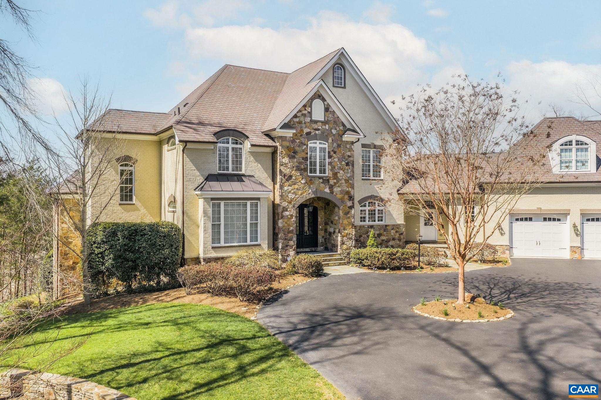 1485 KINROSS LN