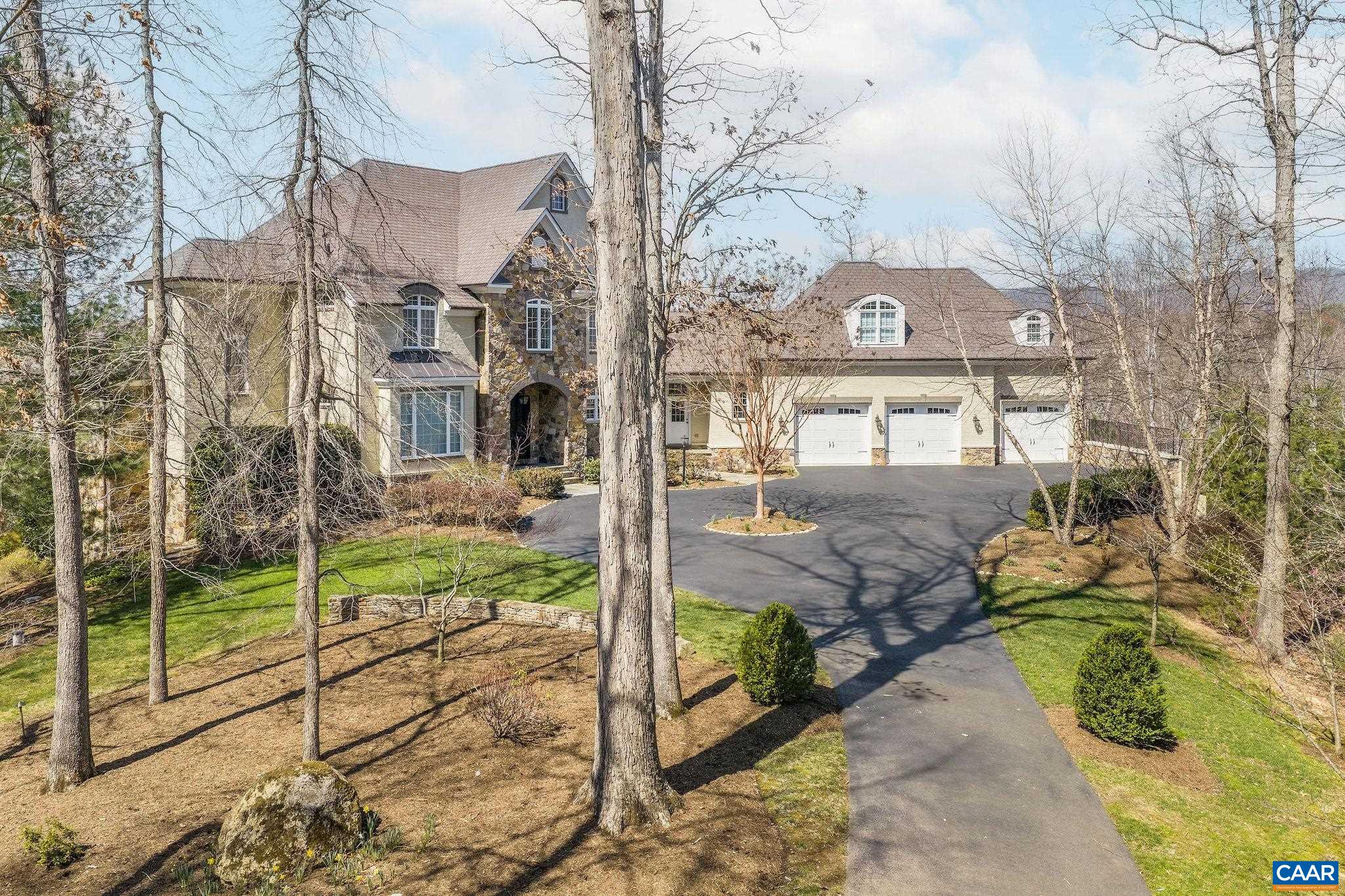 1485 KINROSS LN