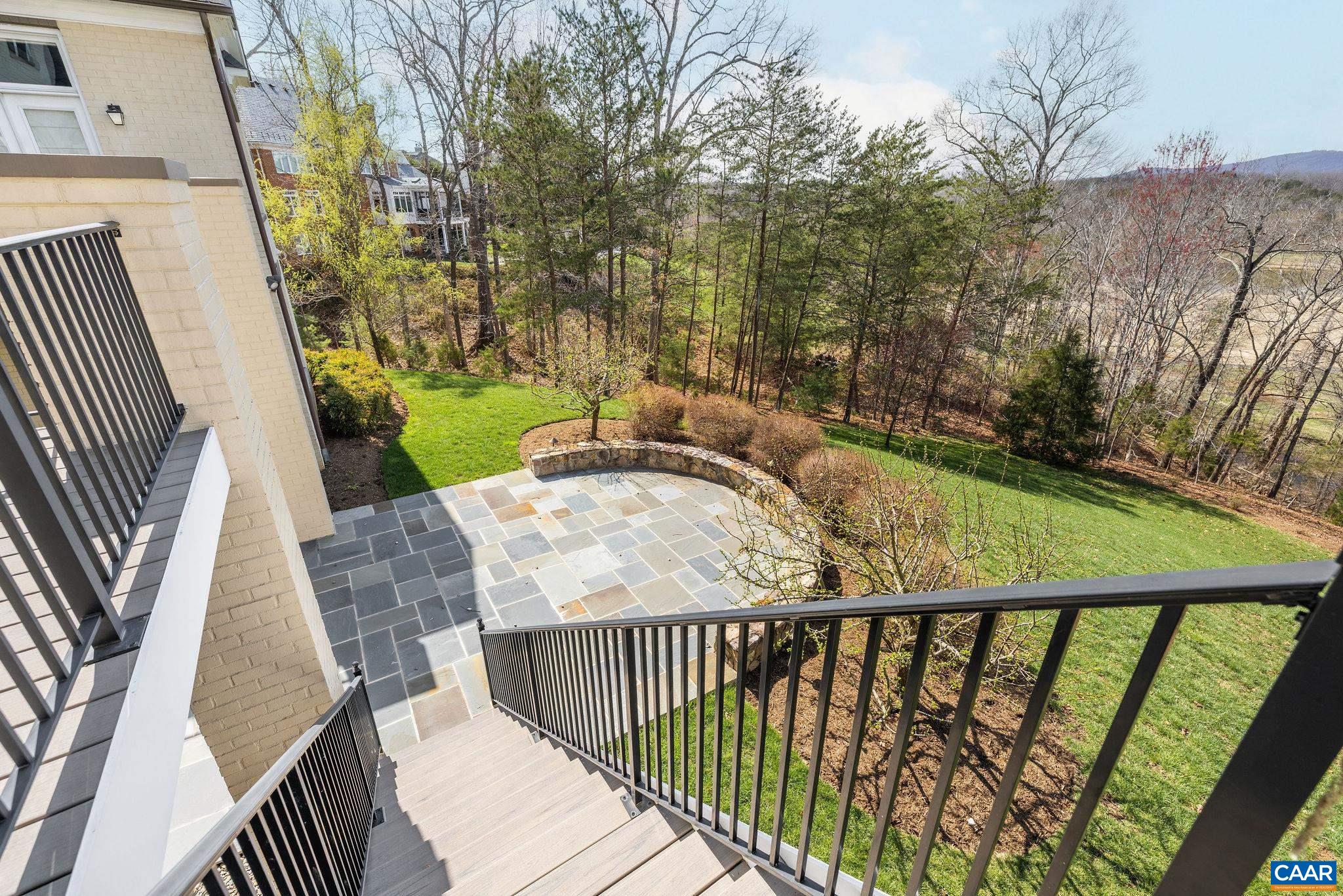 1485 KINROSS LN