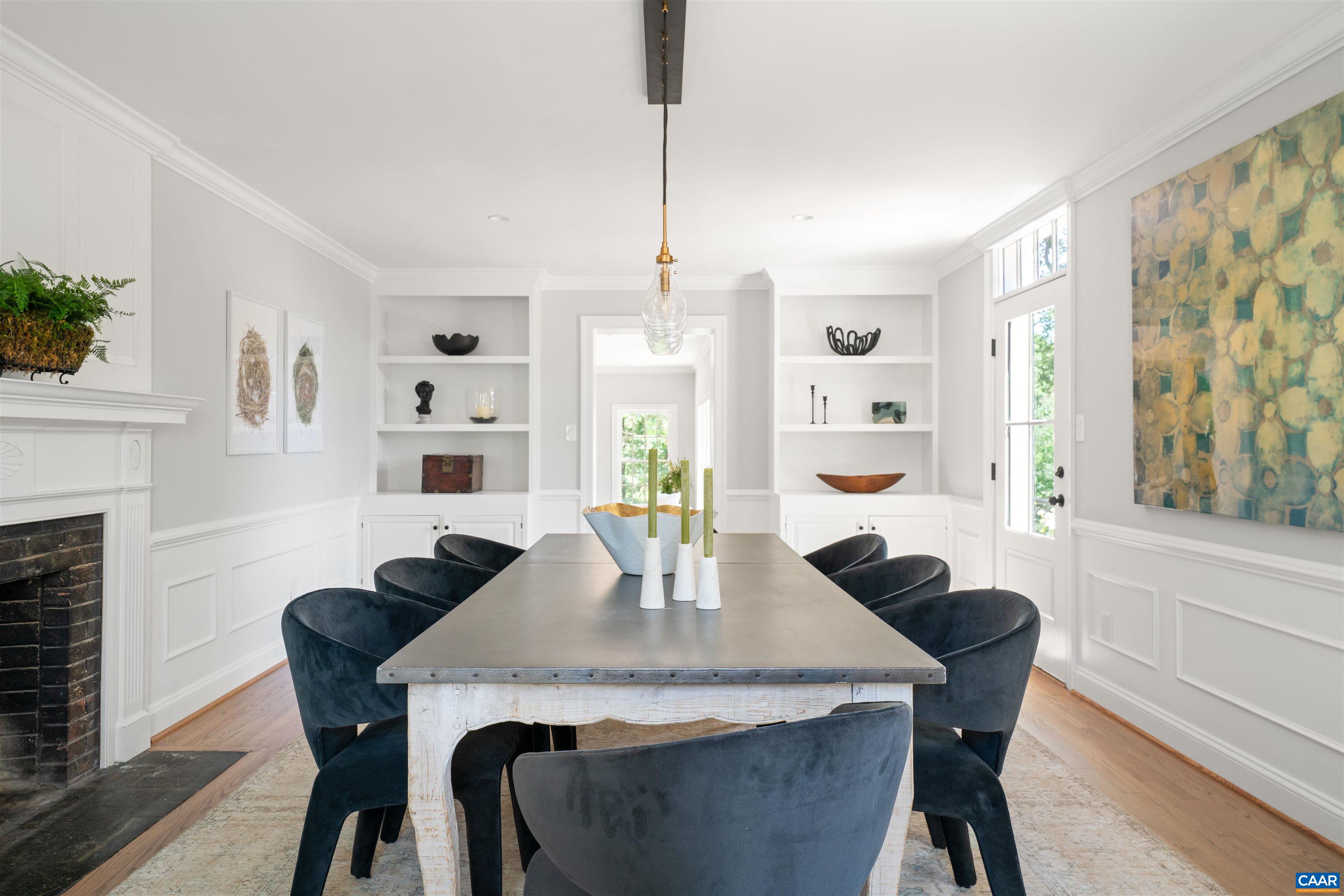 104 BEDFORD PL