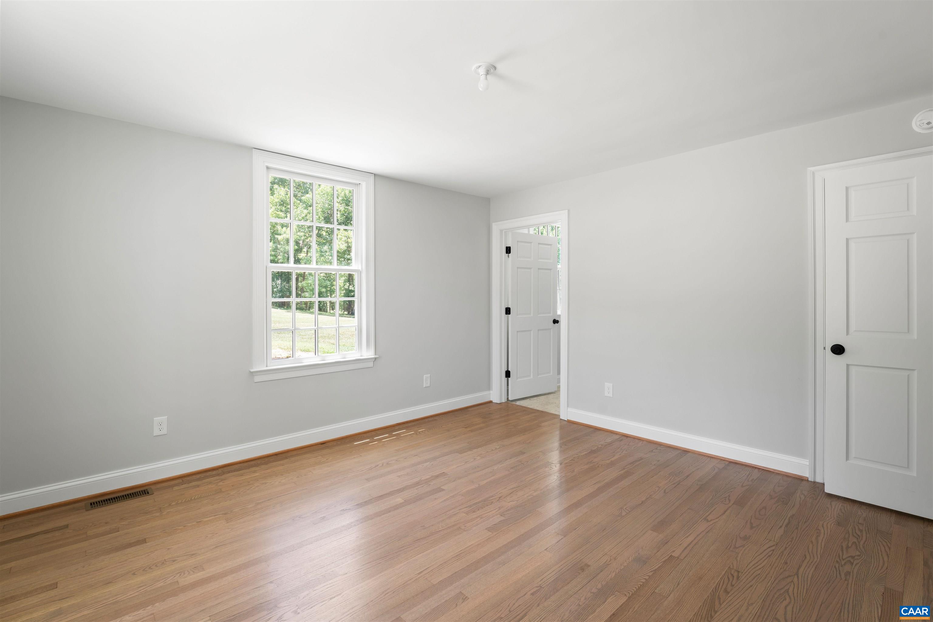 104 BEDFORD PL