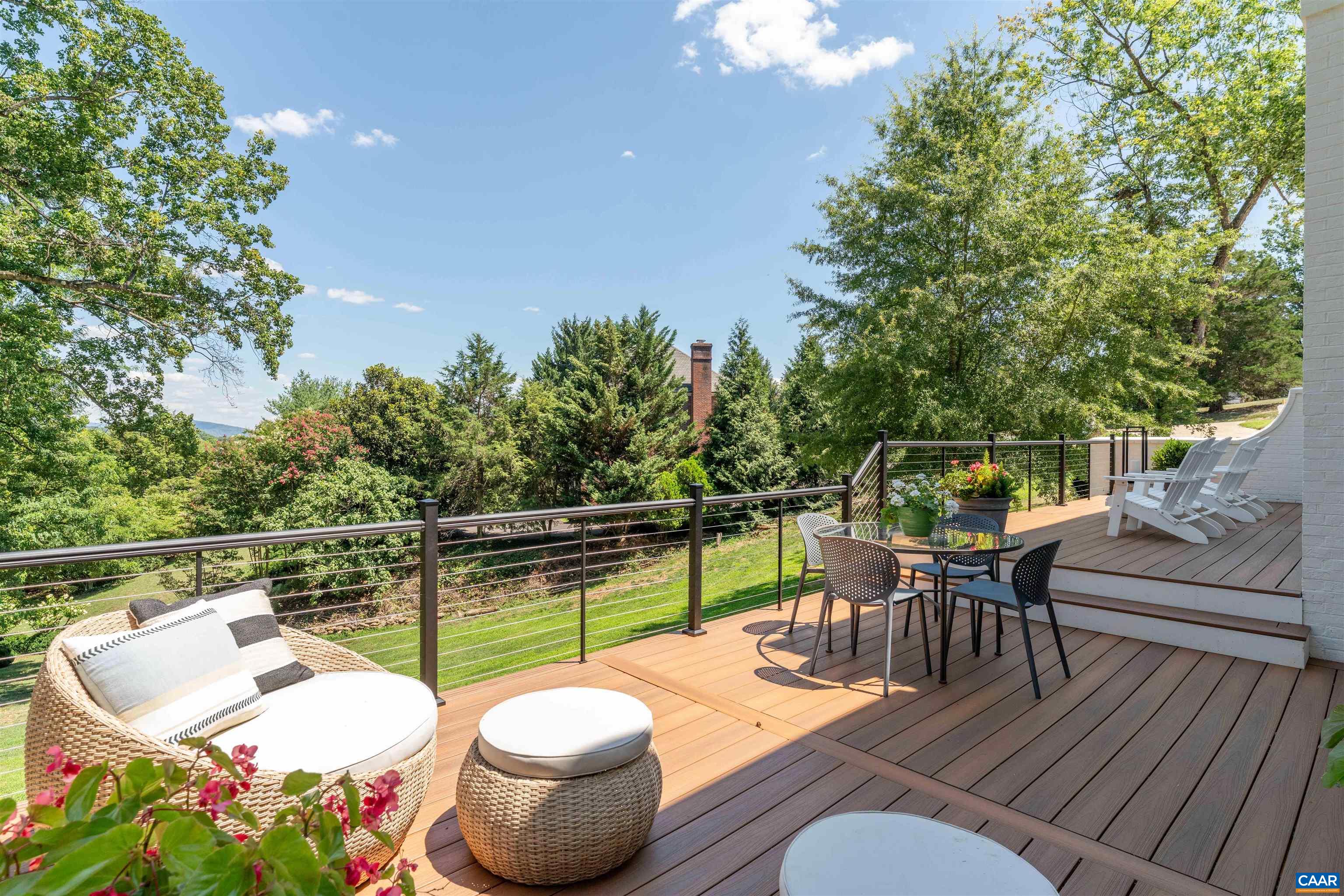 104 BEDFORD PL