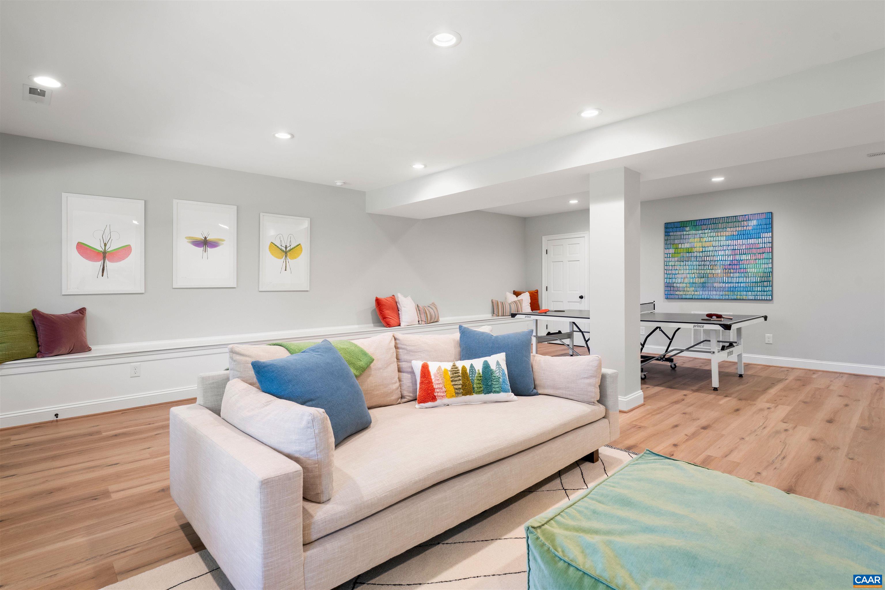 104 BEDFORD PL
