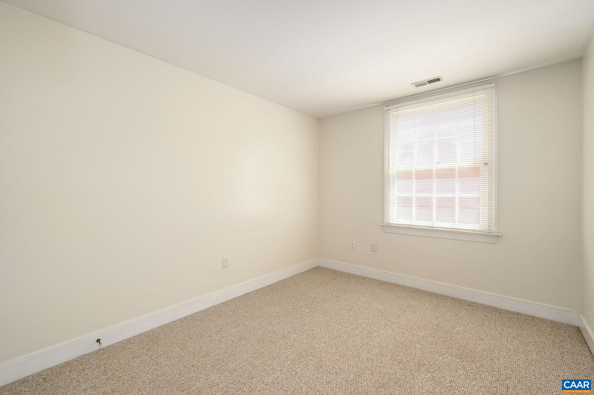 804 E JEFFERSON ST Unit: C