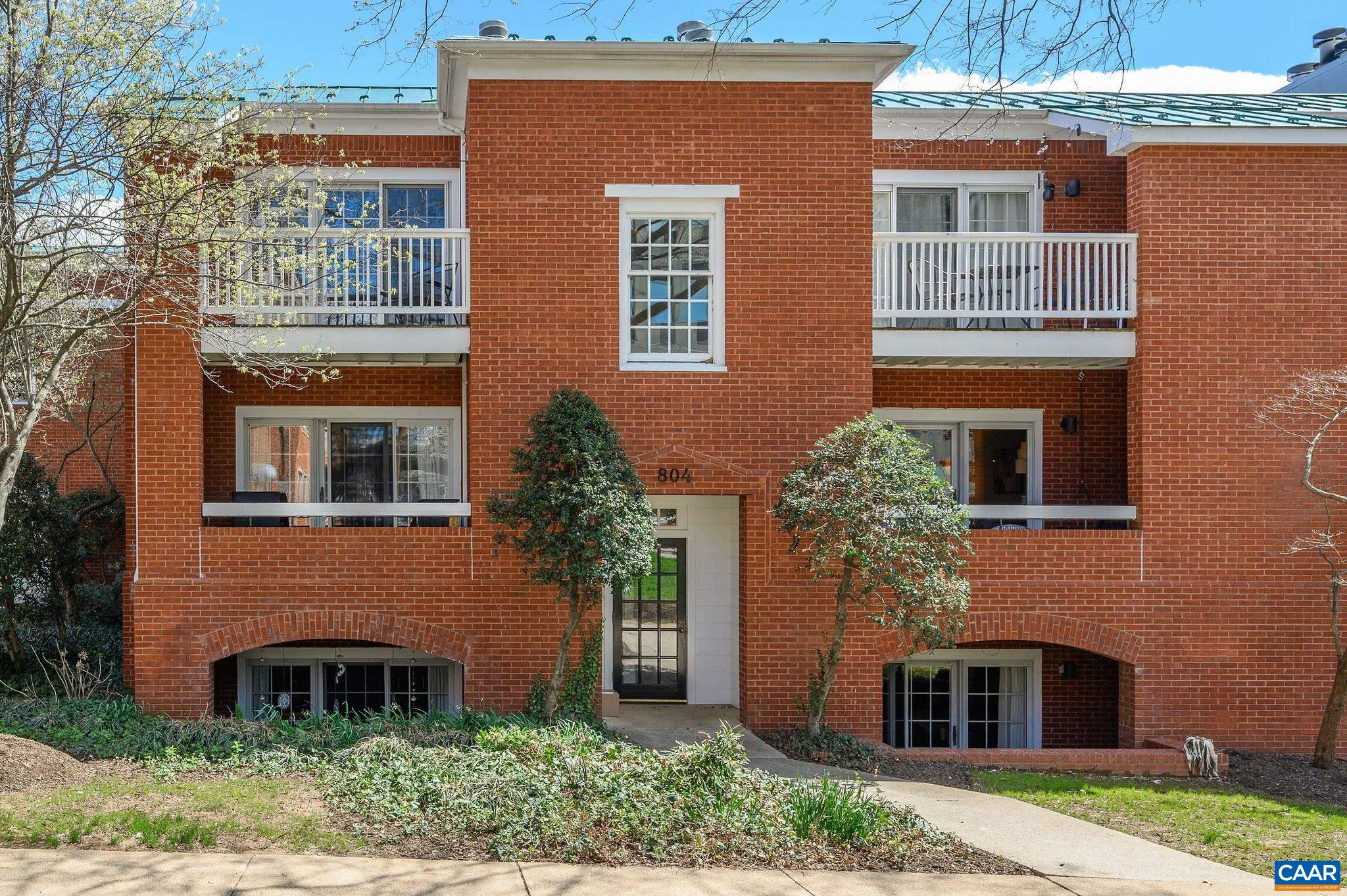 804 E JEFFERSON ST Unit: C