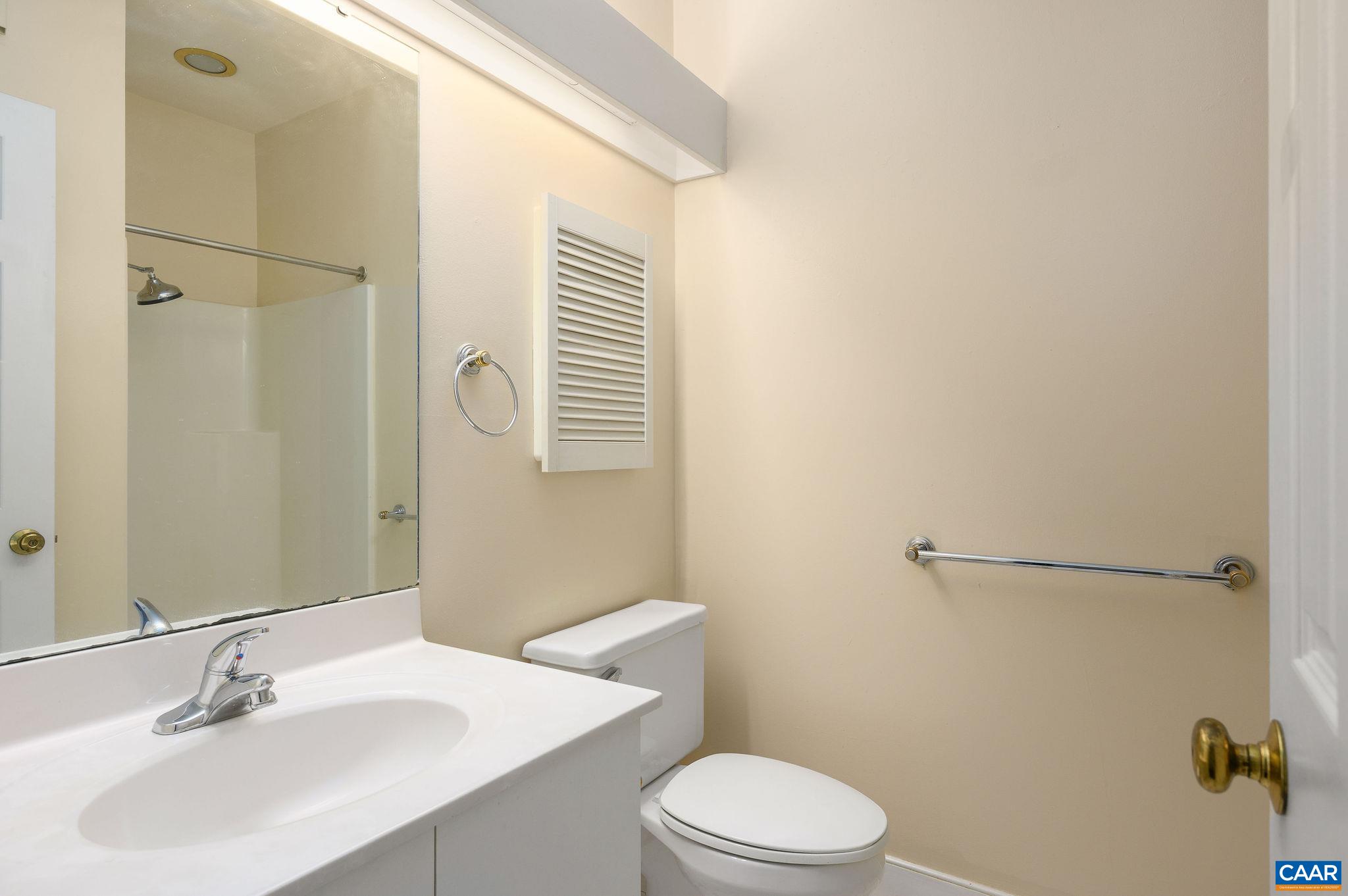 804 E JEFFERSON ST Unit: C