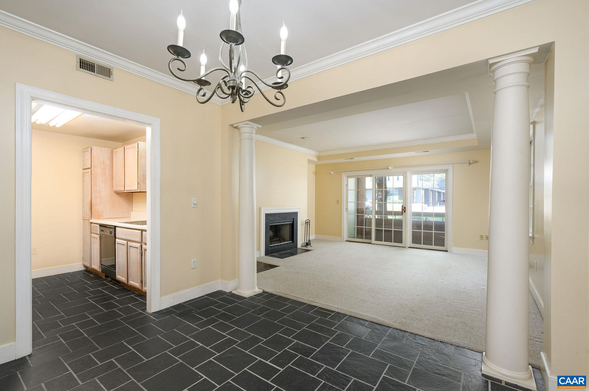 804 E JEFFERSON ST Unit: C