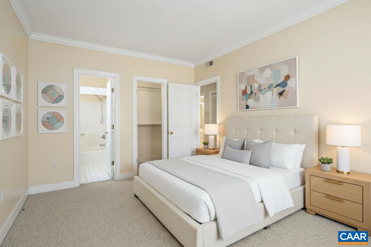 804 E JEFFERSON ST Unit: C