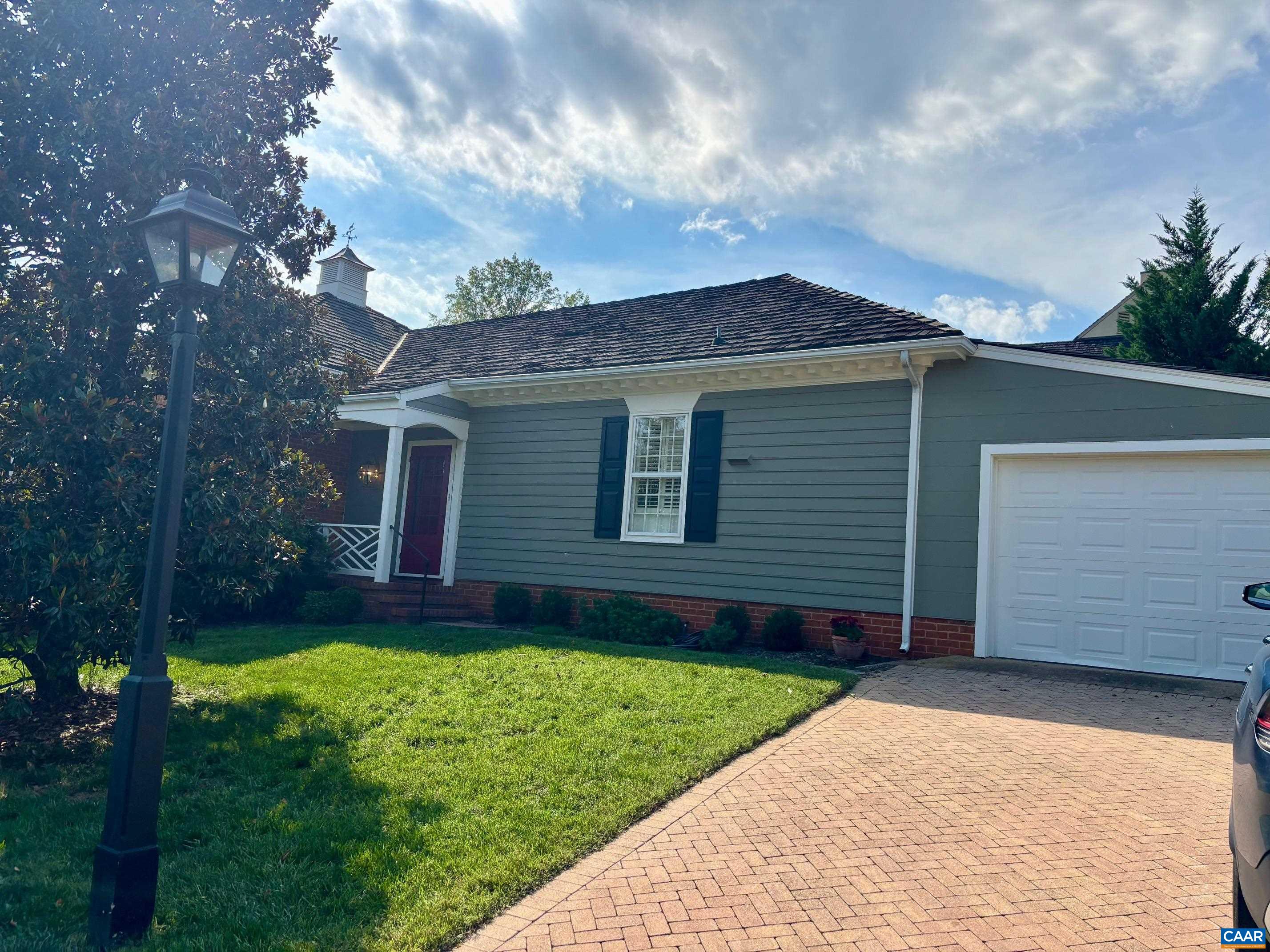 2 EDNAM VILLAGE ST