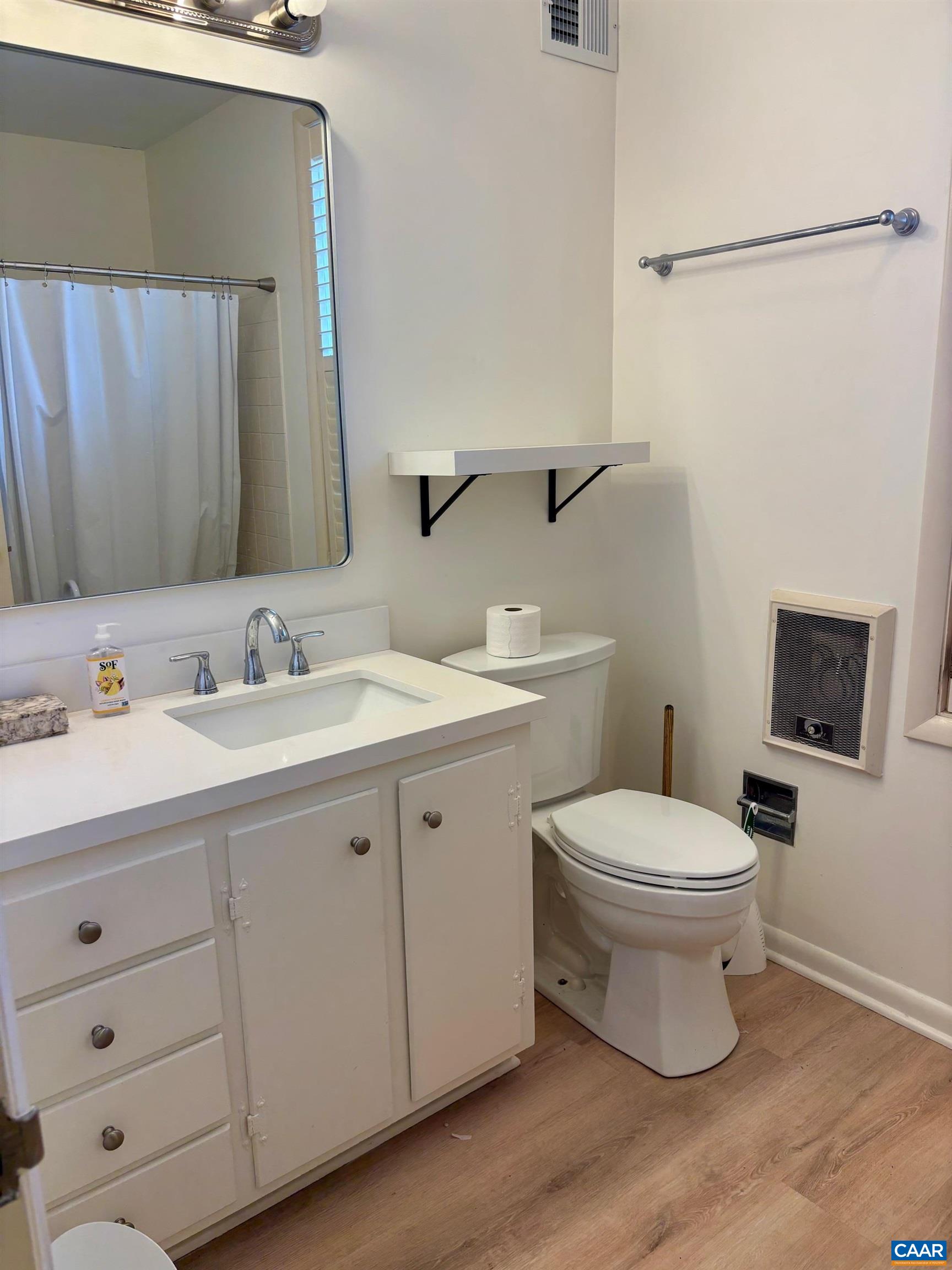 2 EDNAM VILLAGE ST