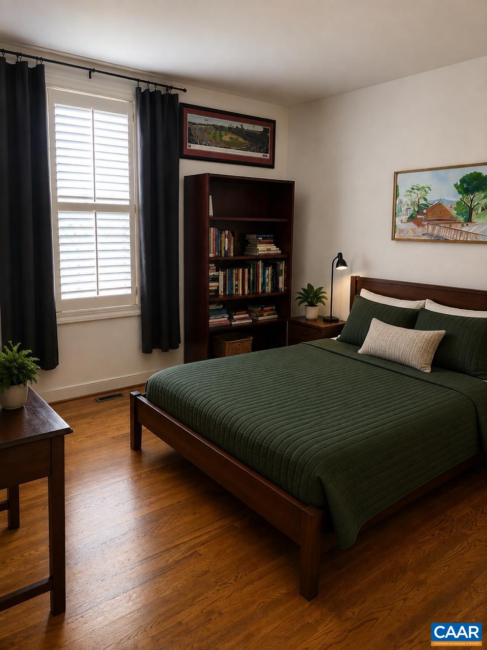 2 EDNAM VILLAGE ST