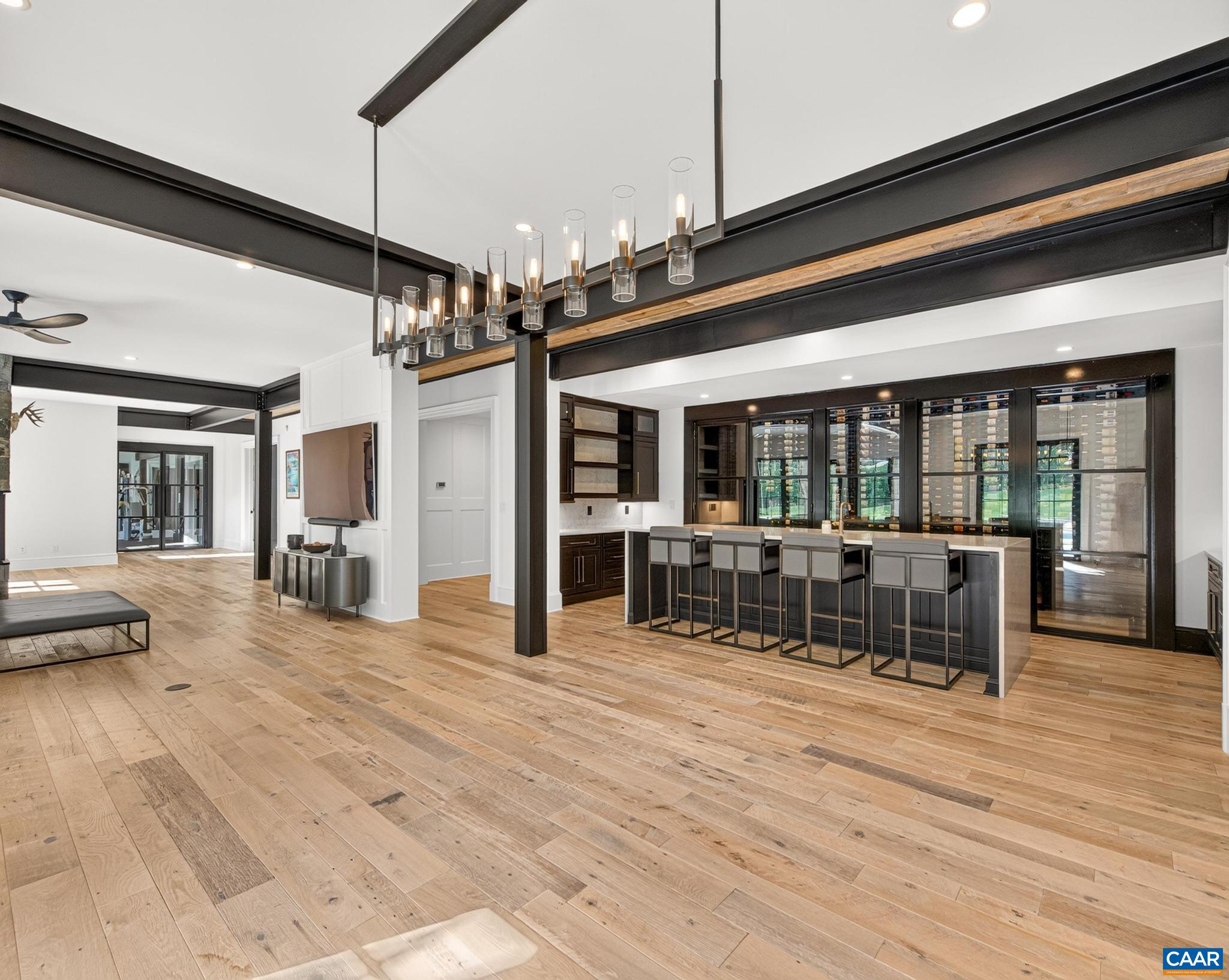 2455 BROWNS GAP TPKE