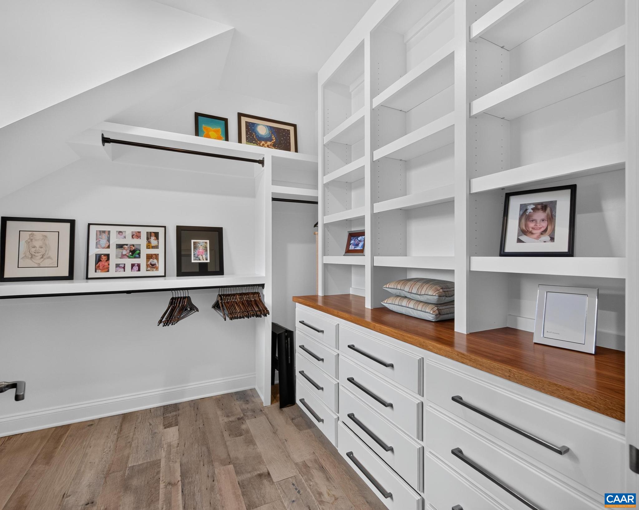2455 BROWNS GAP TPKE
