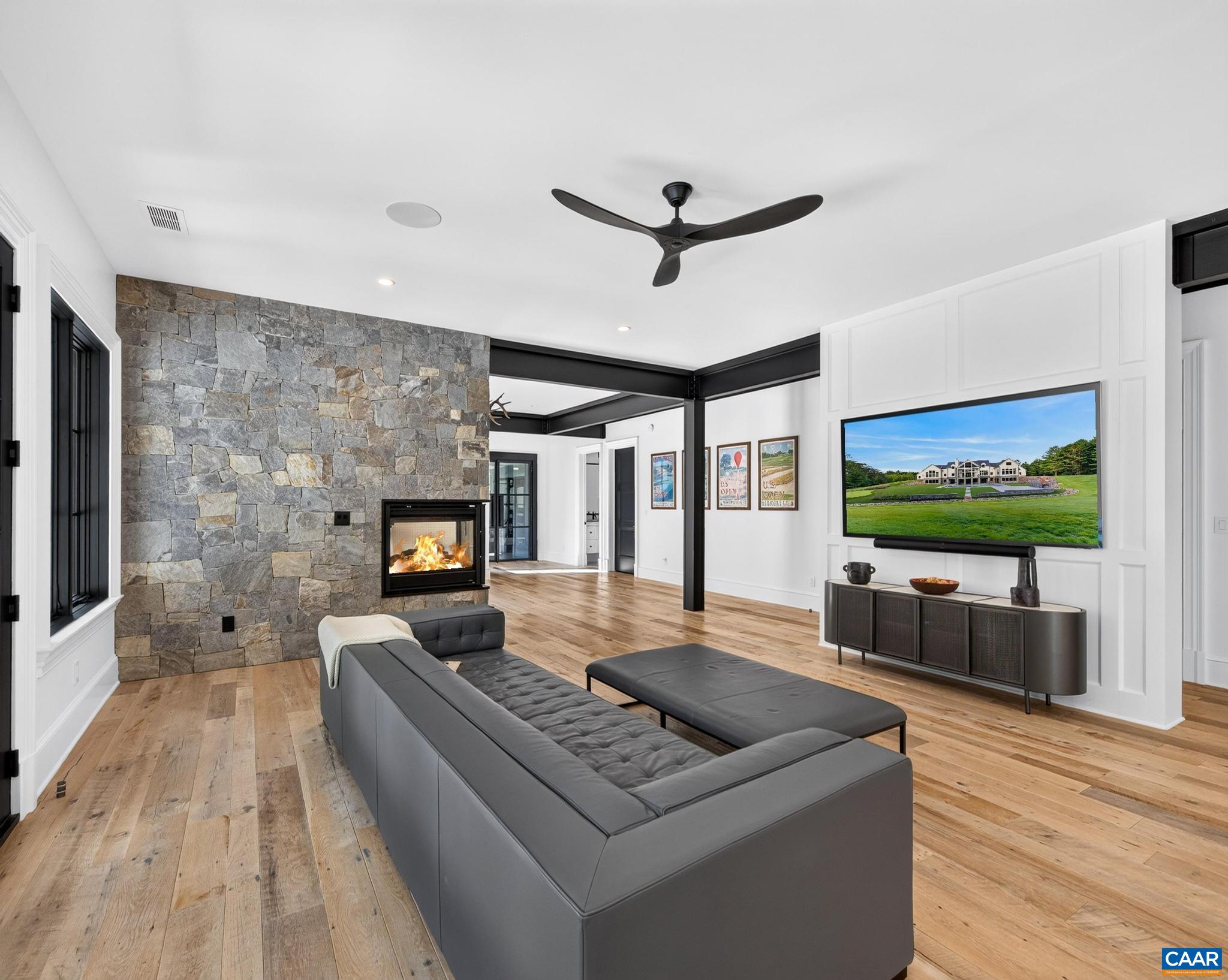 2455 BROWNS GAP TPKE