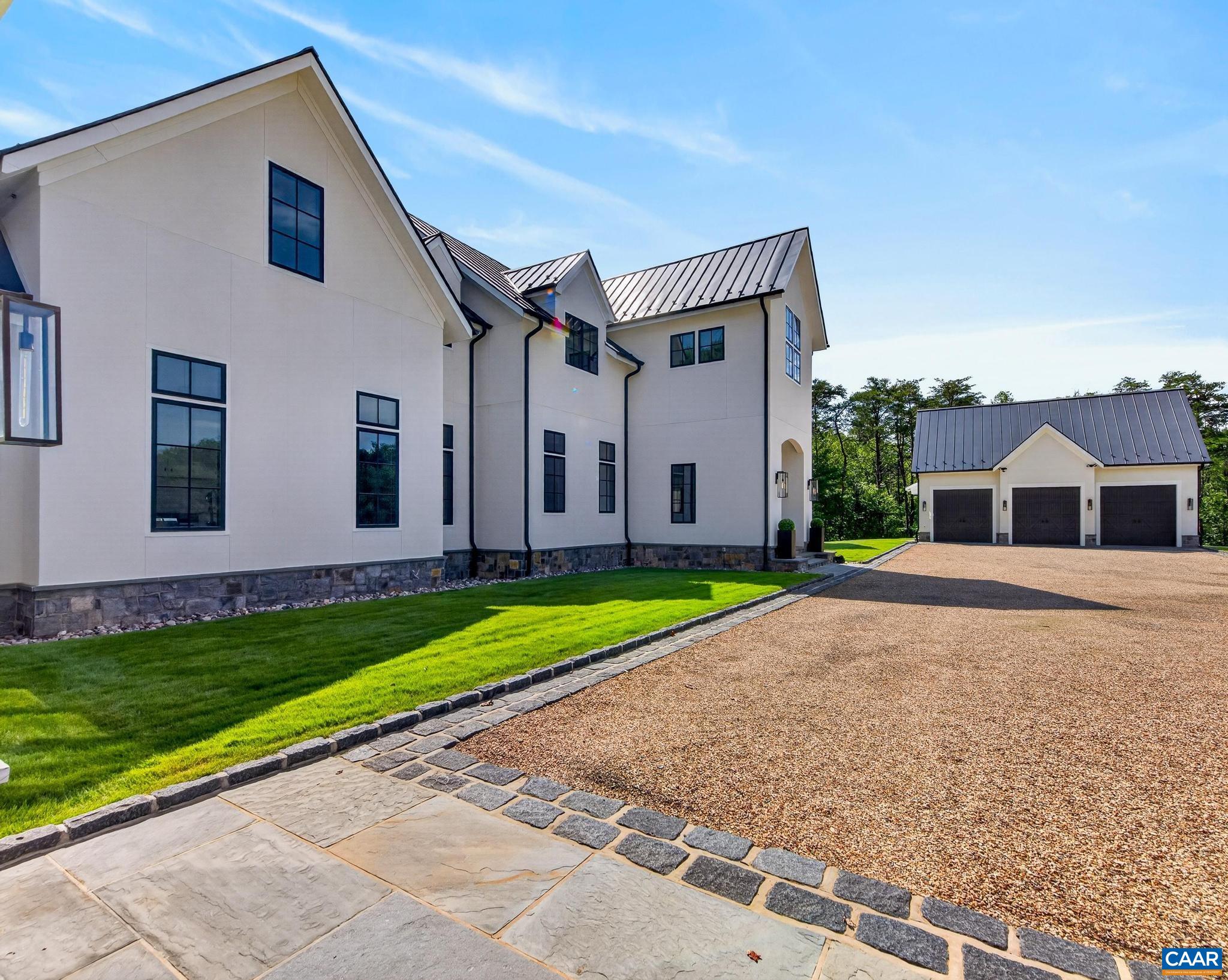 2455 BROWNS GAP TPKE