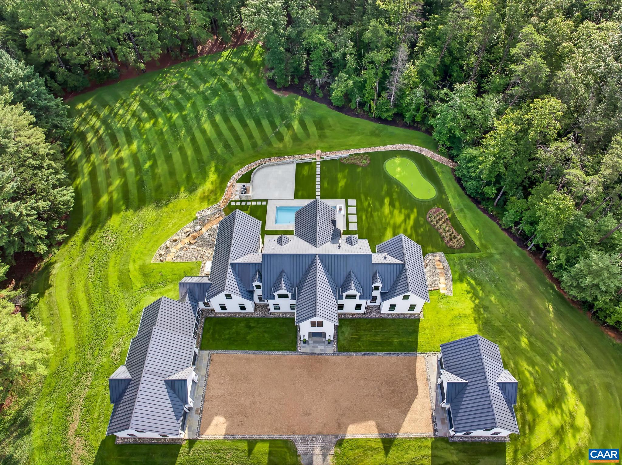 2455 BROWNS GAP TPKE
