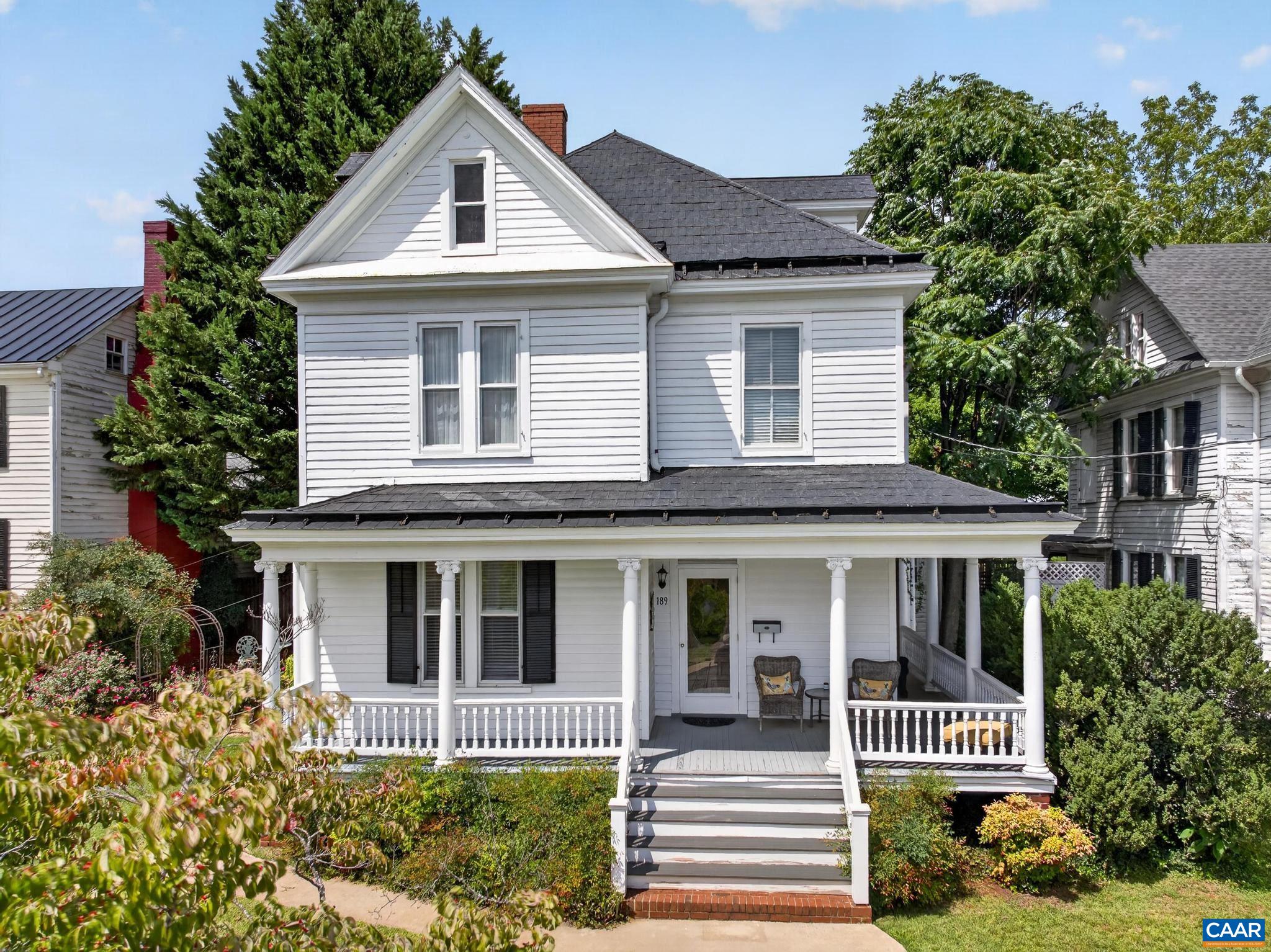 189 W MAIN ST