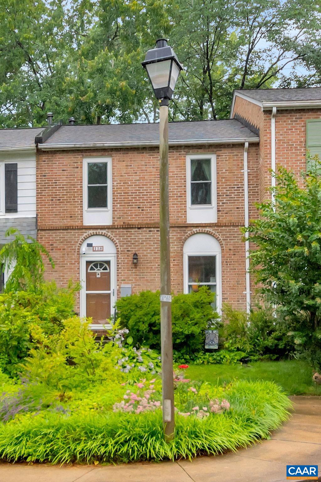 118 SCARBOROUGH PL