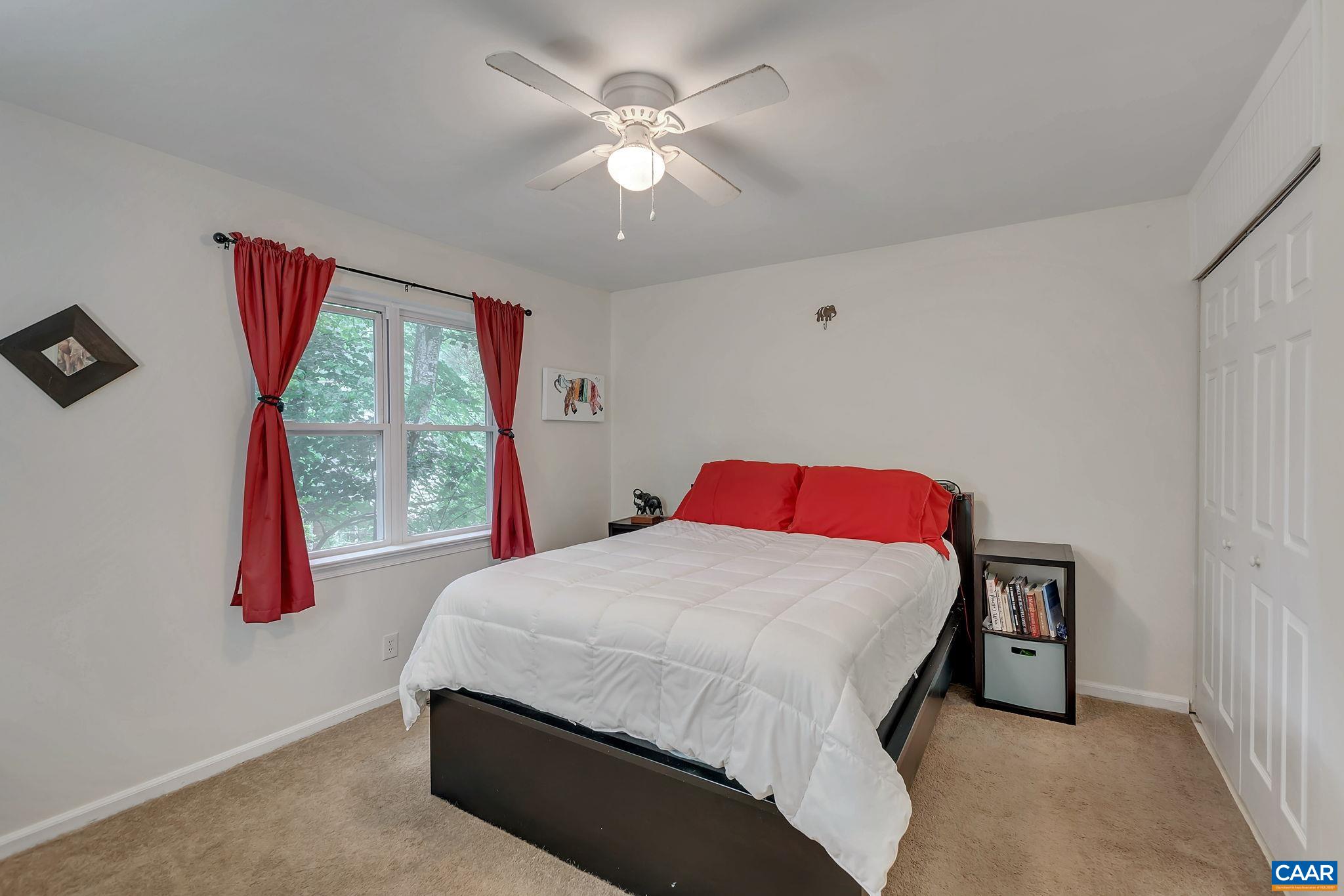 118 SCARBOROUGH PL