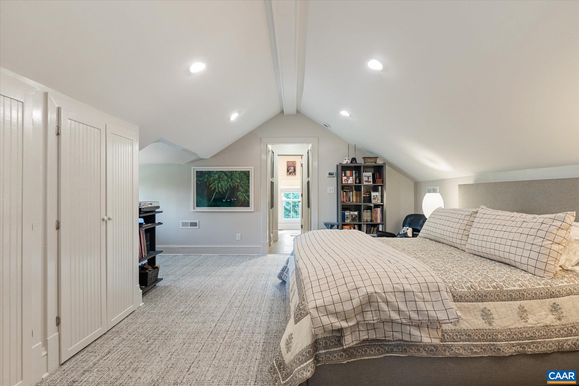 5432 STONY POINT PASS