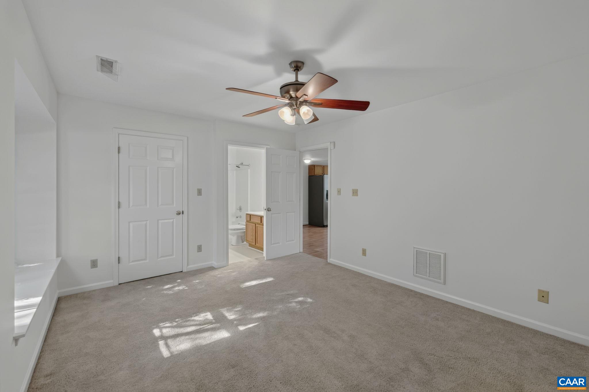 1249 CLOVER RIDGE PL