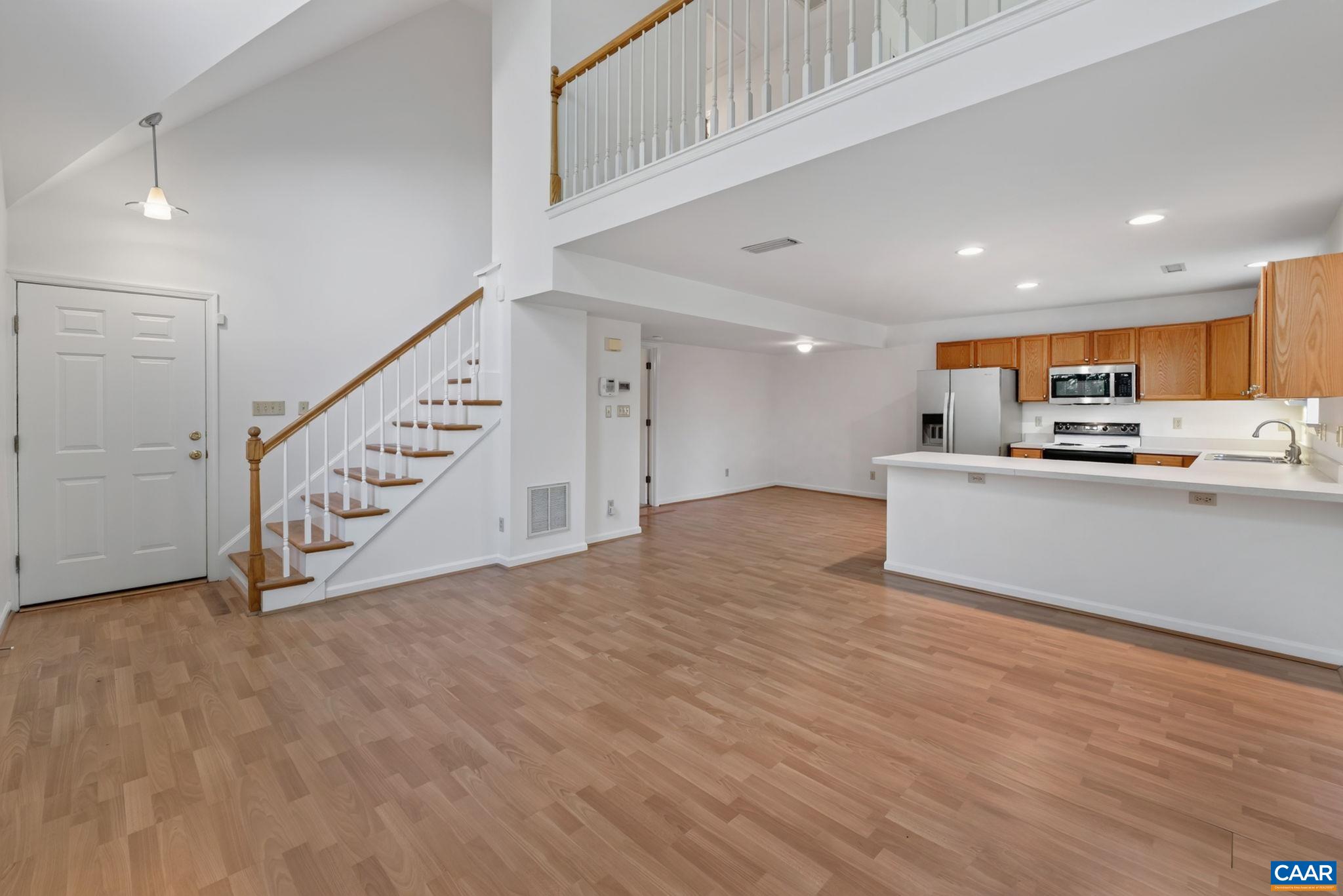 1249 CLOVER RIDGE PL