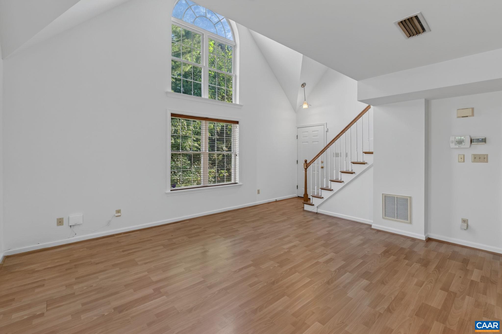 1249 CLOVER RIDGE PL