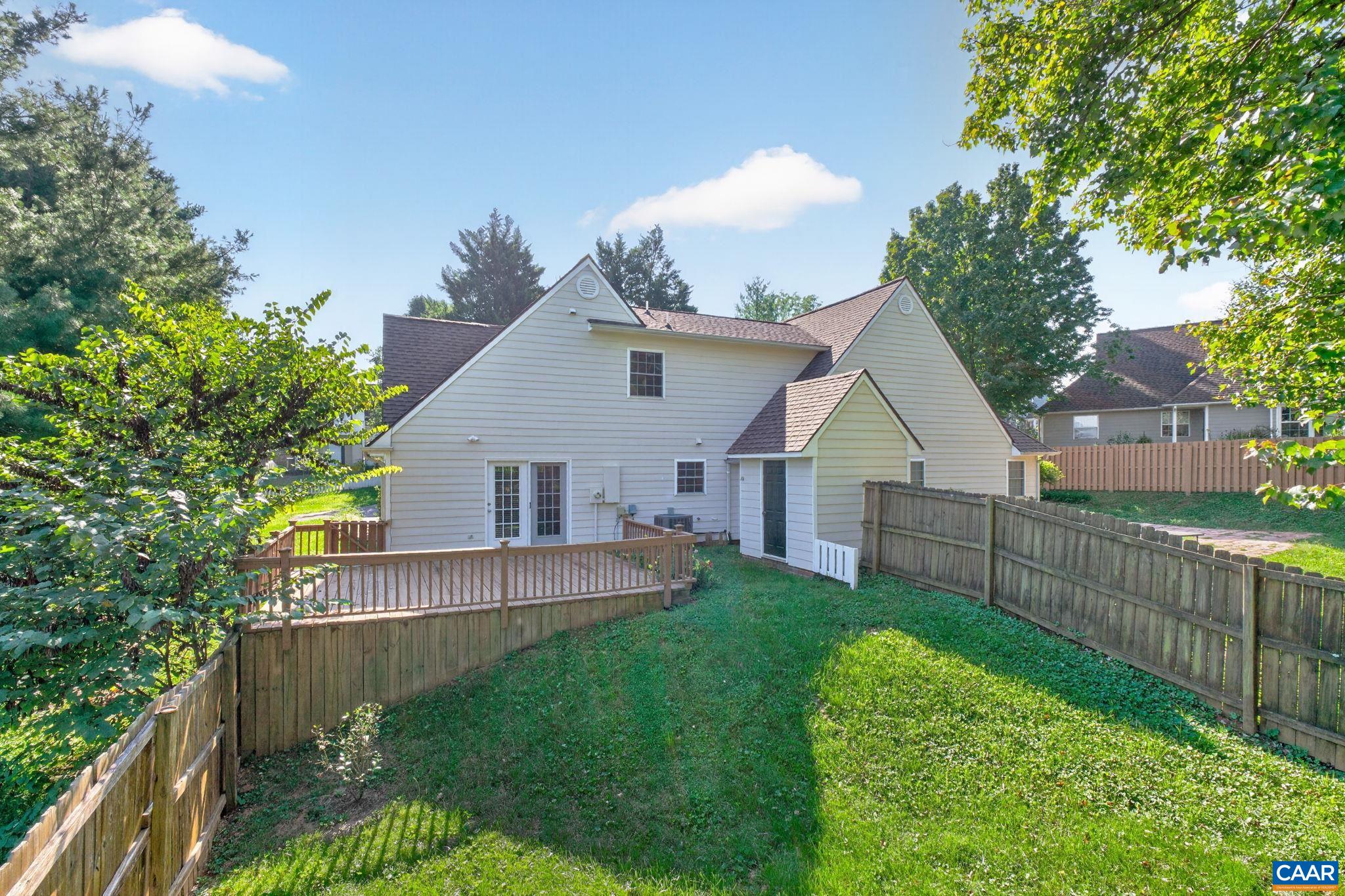 1249 CLOVER RIDGE PL