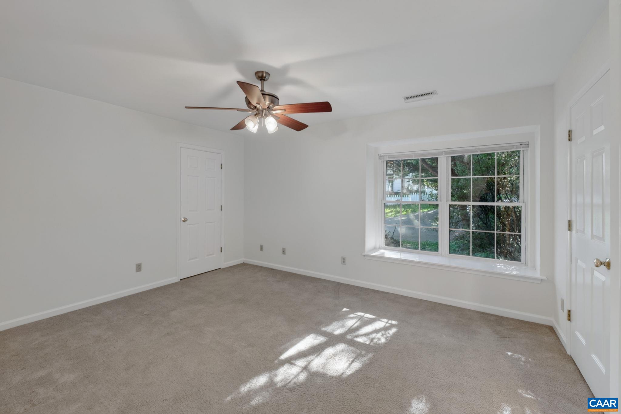 1249 CLOVER RIDGE PL
