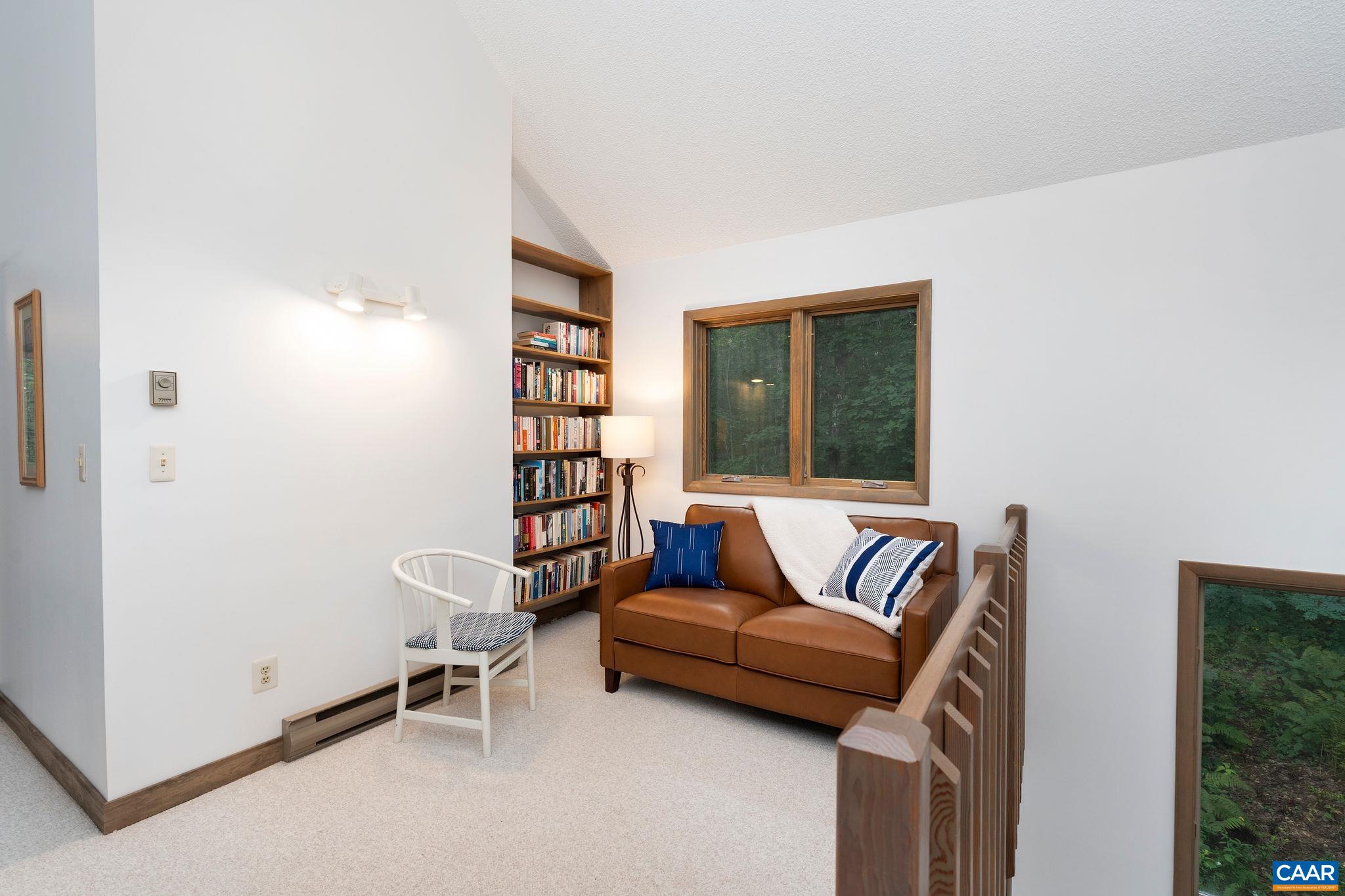 72 N FOREST DR