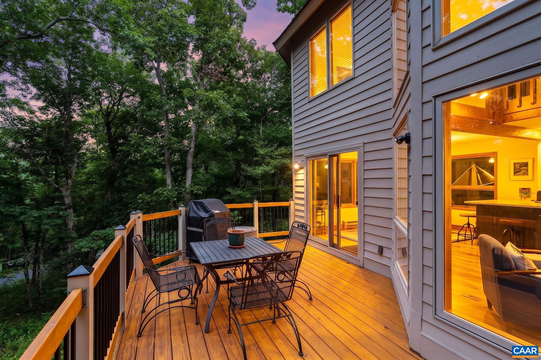 72 N FOREST DR