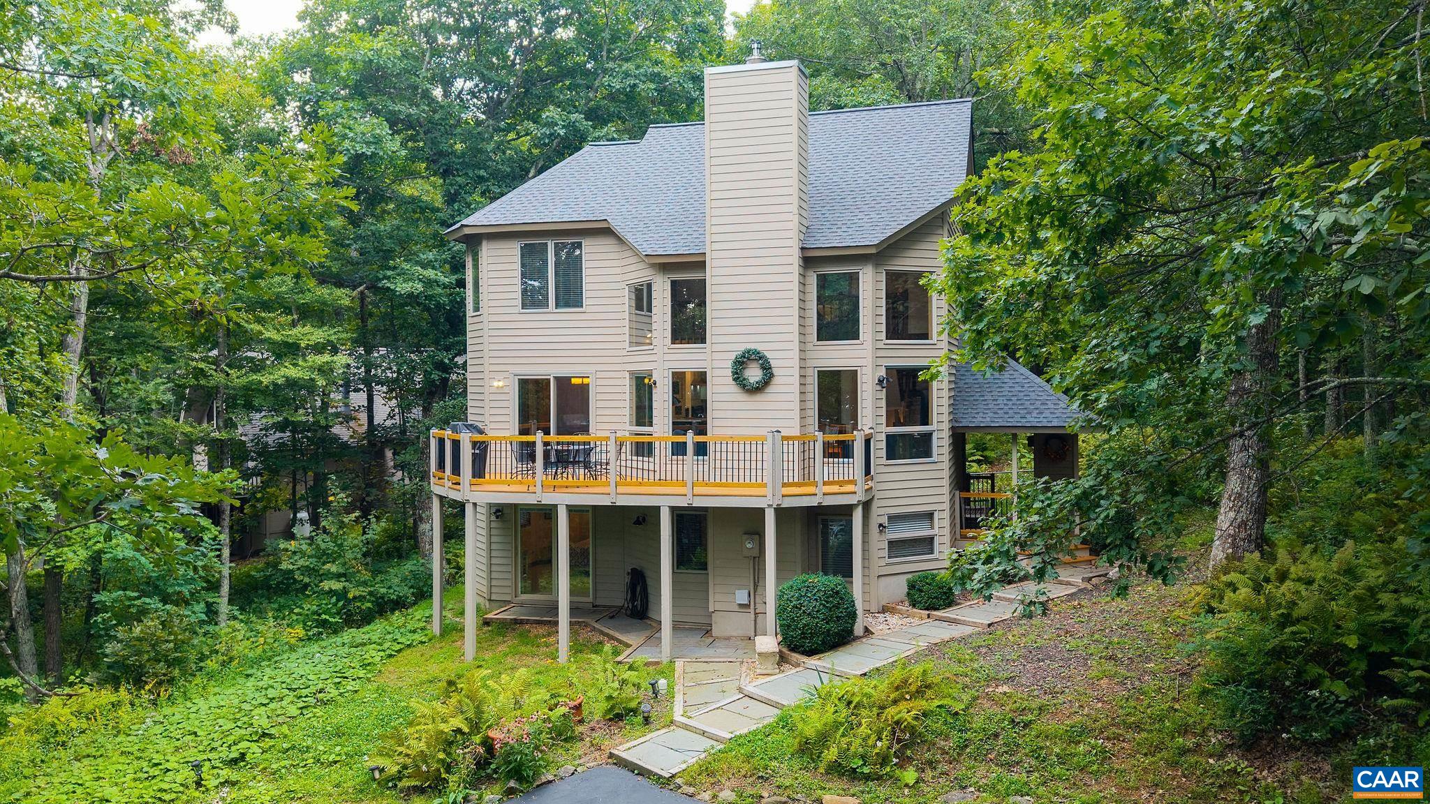 72 N FOREST DR