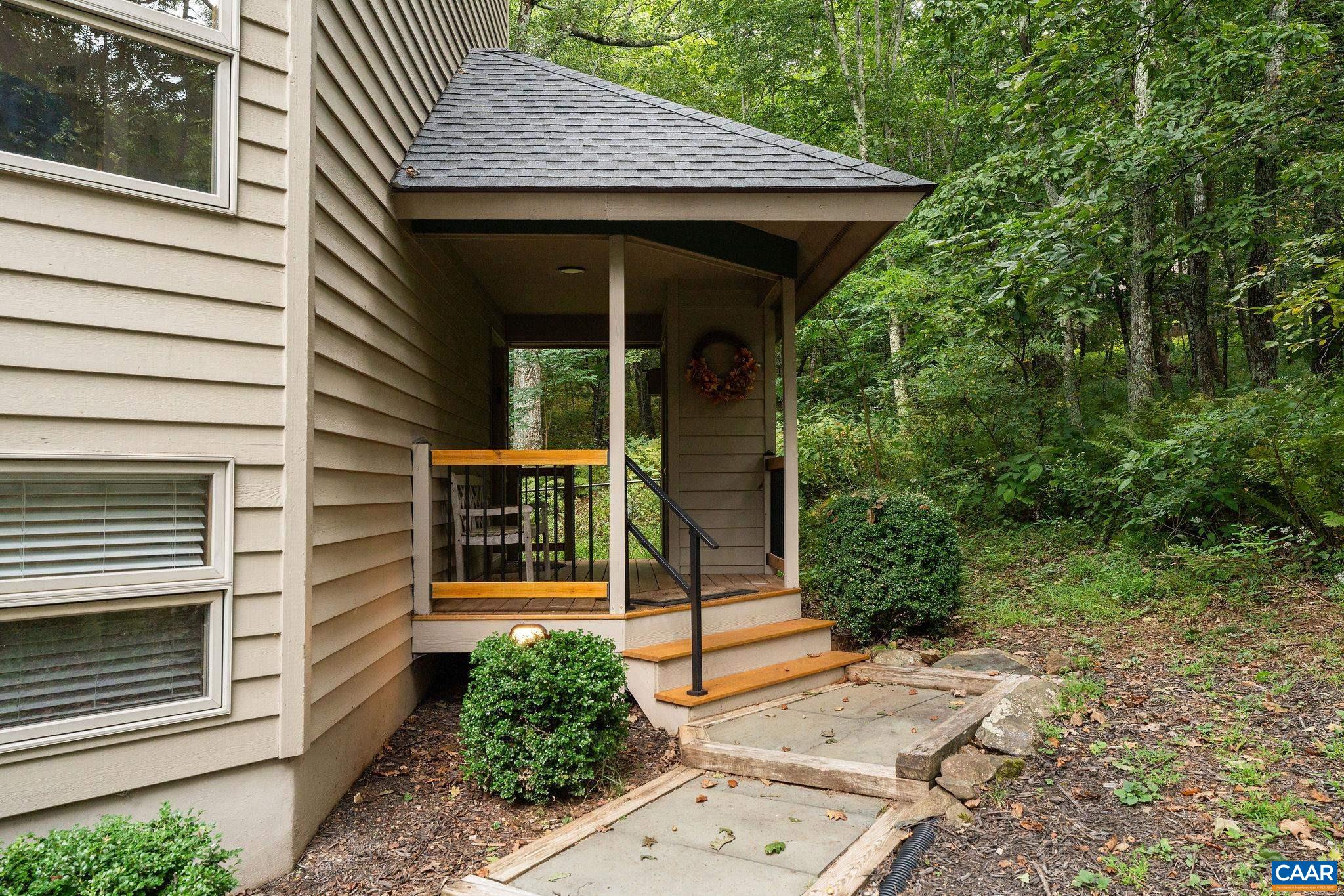 72 N FOREST DR