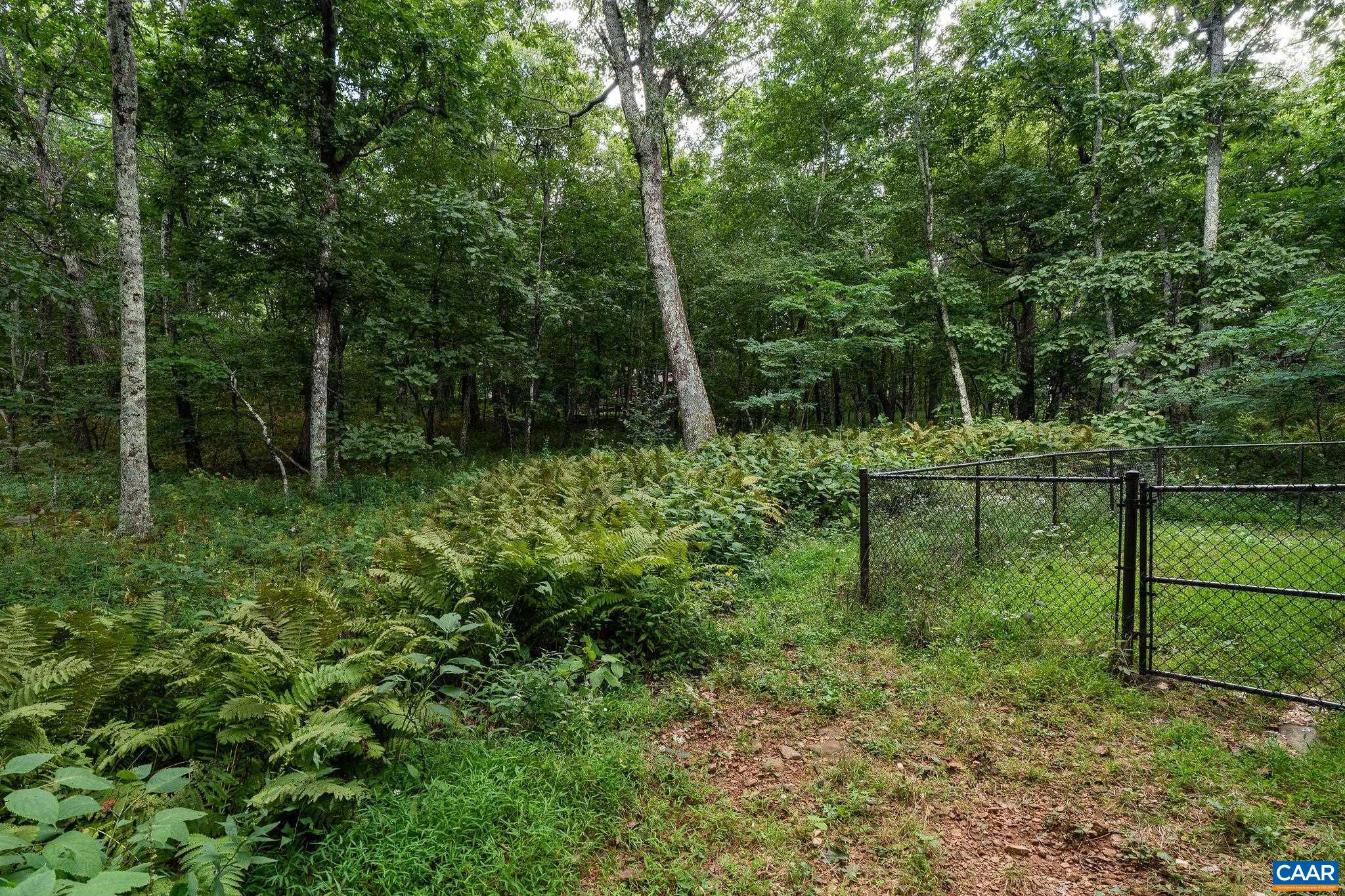 72 N FOREST DR