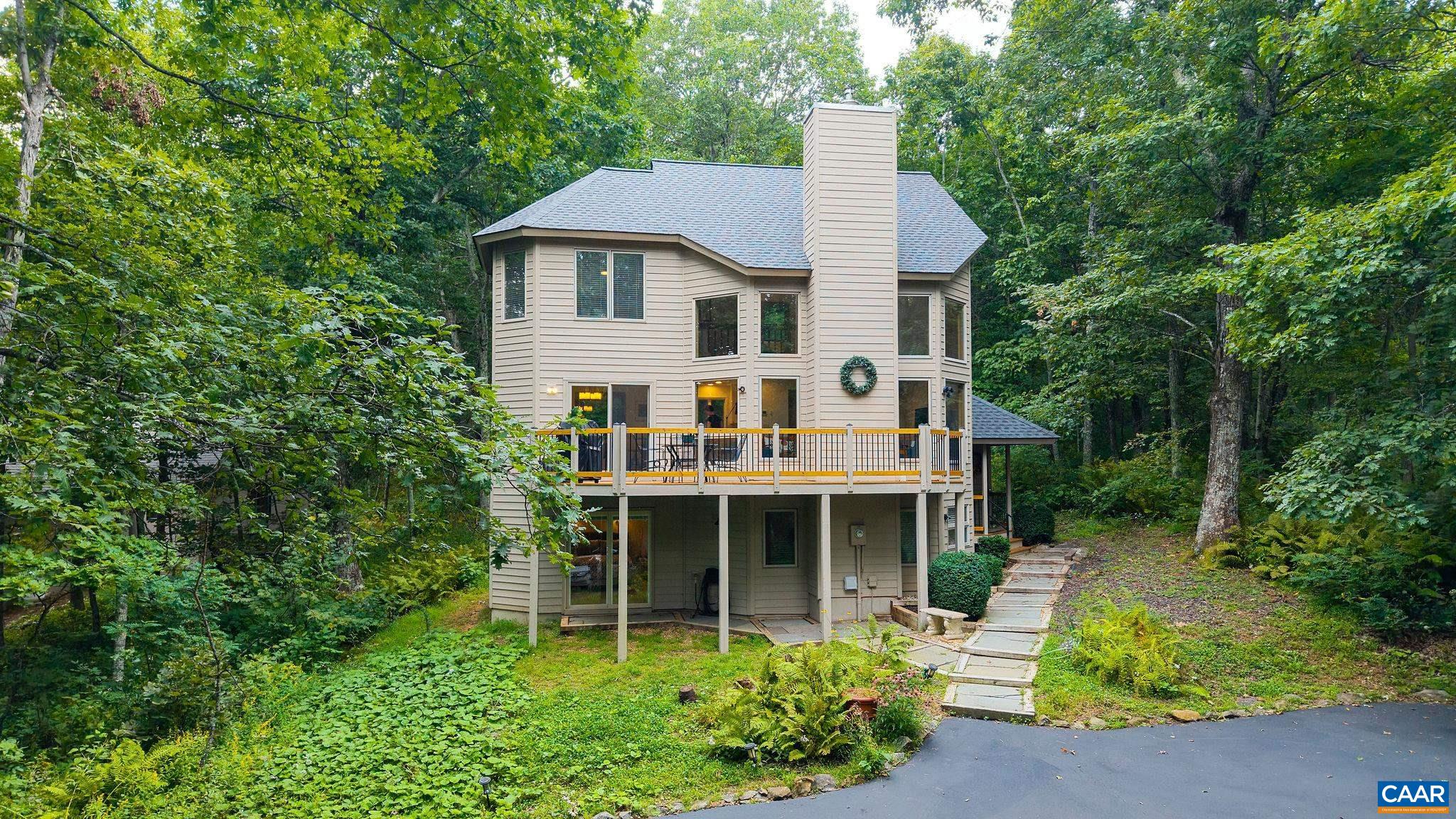 72 N FOREST DR