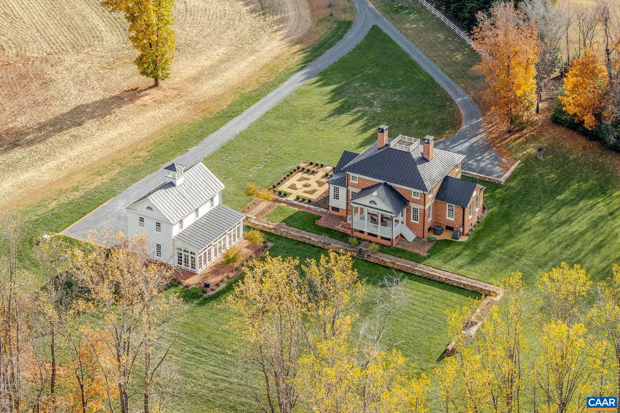 836 IRISH RD