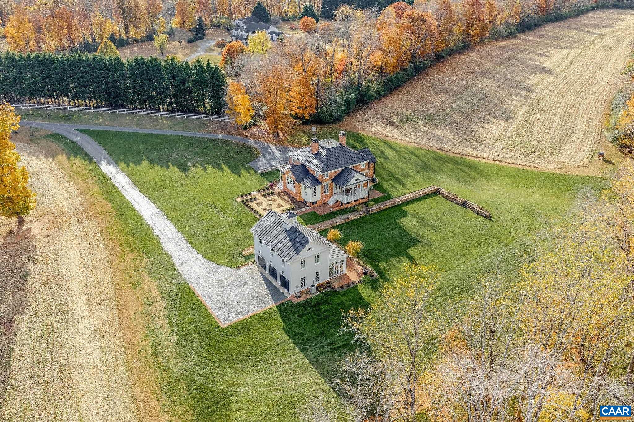 836 IRISH RD