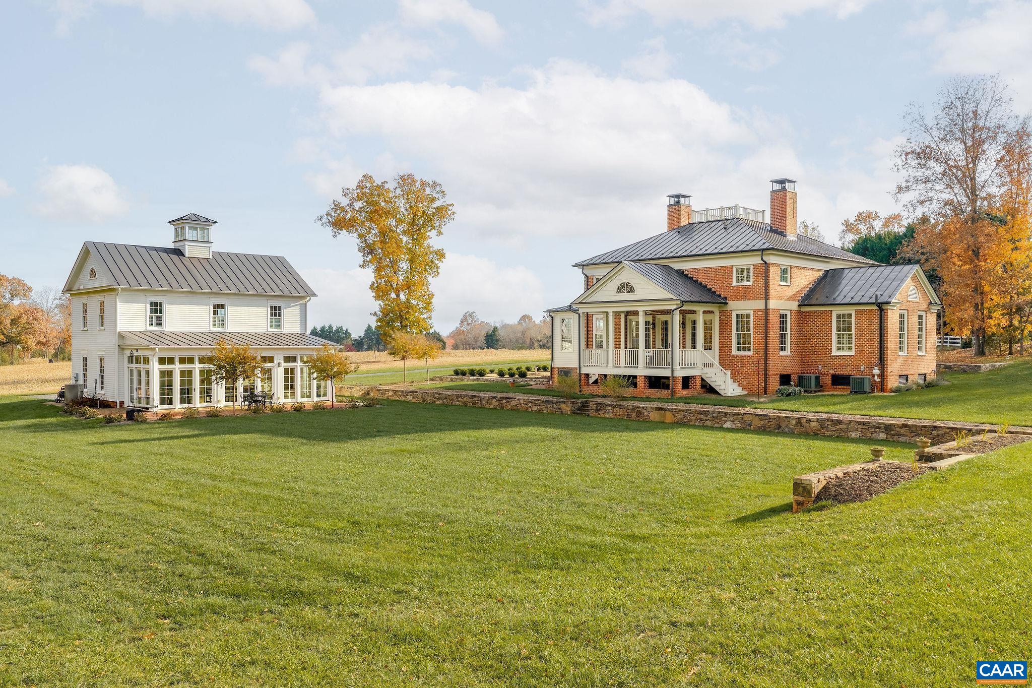 836 IRISH RD
