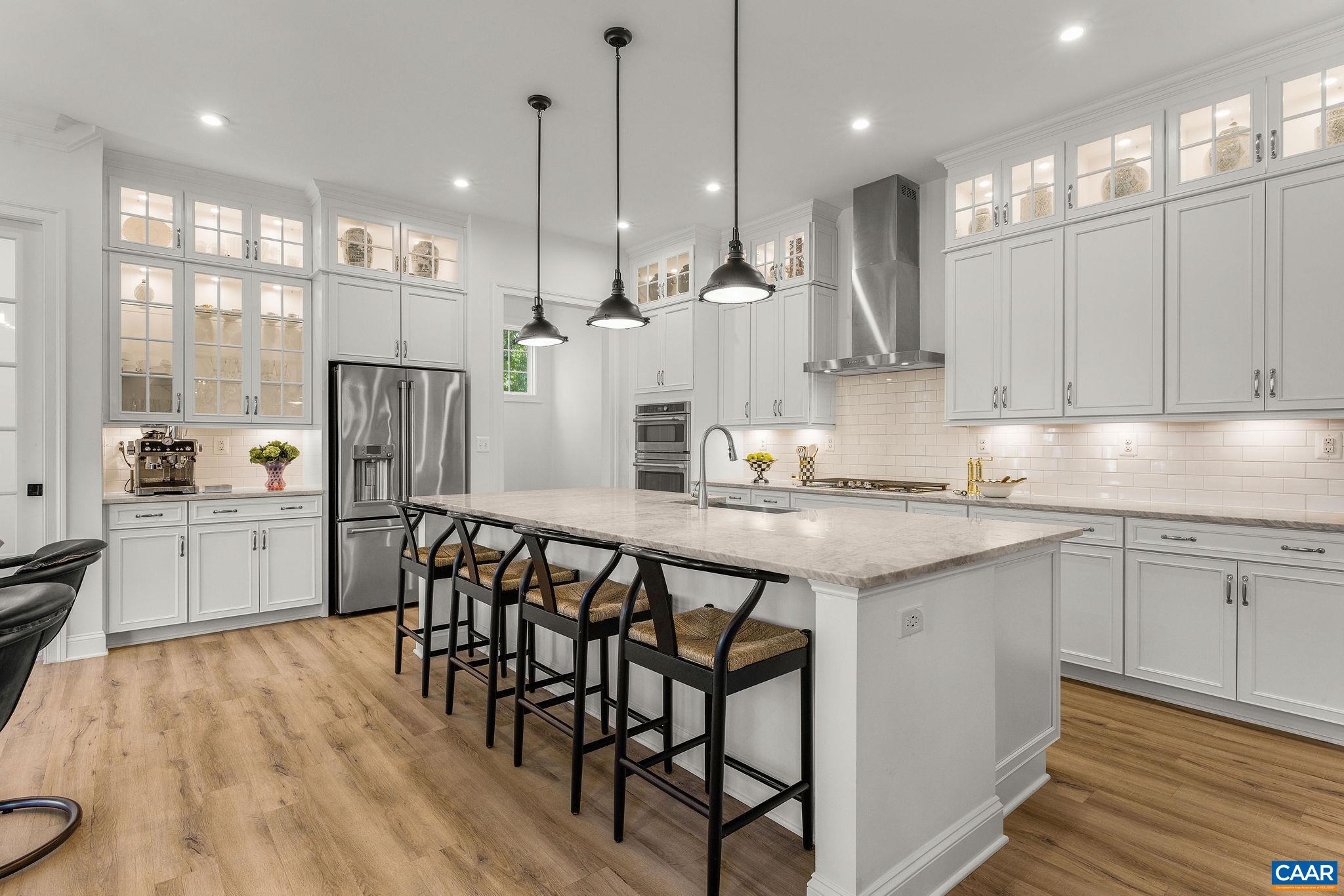 2218 WATERSIDE WY