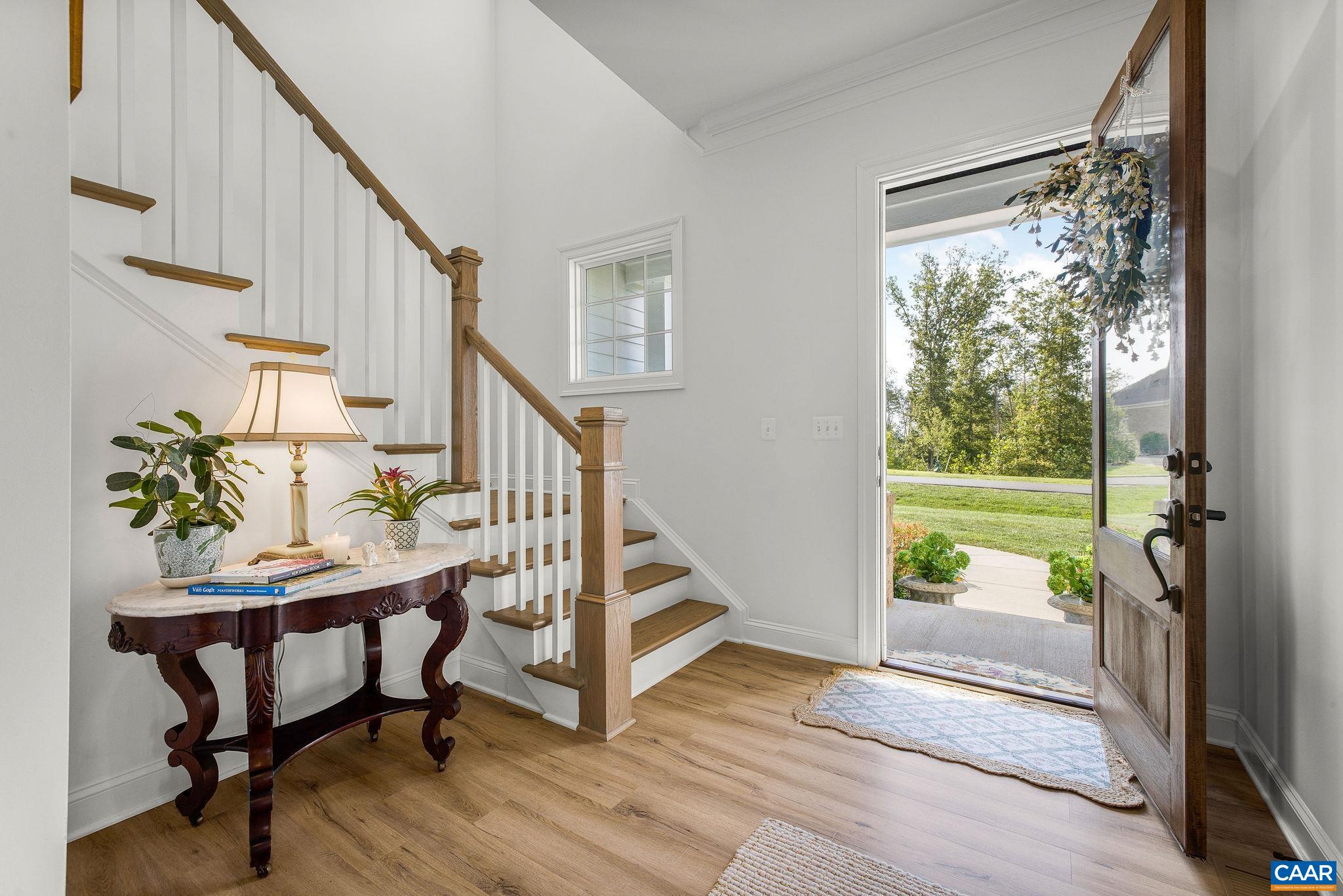 2218 WATERSIDE WY