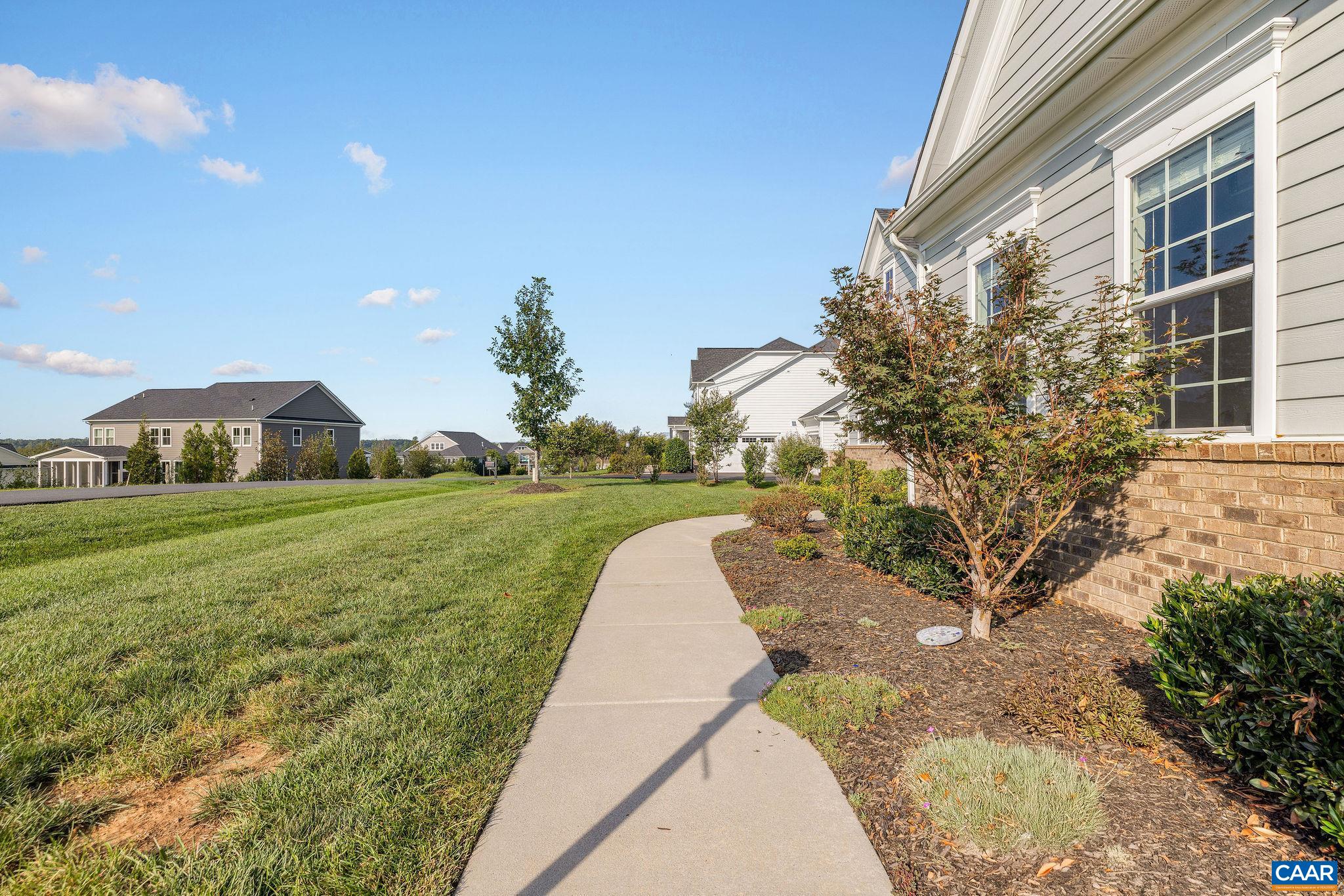 2218 WATERSIDE WY