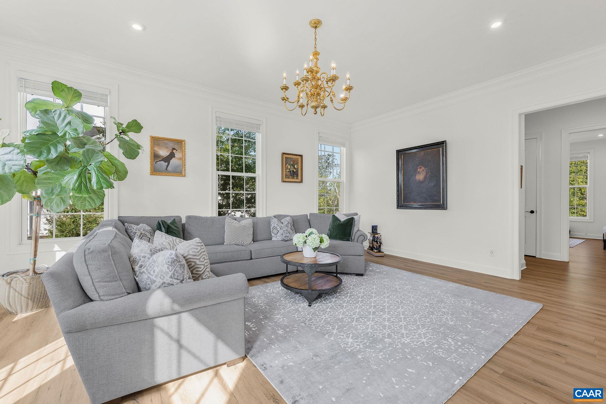2218 WATERSIDE WY