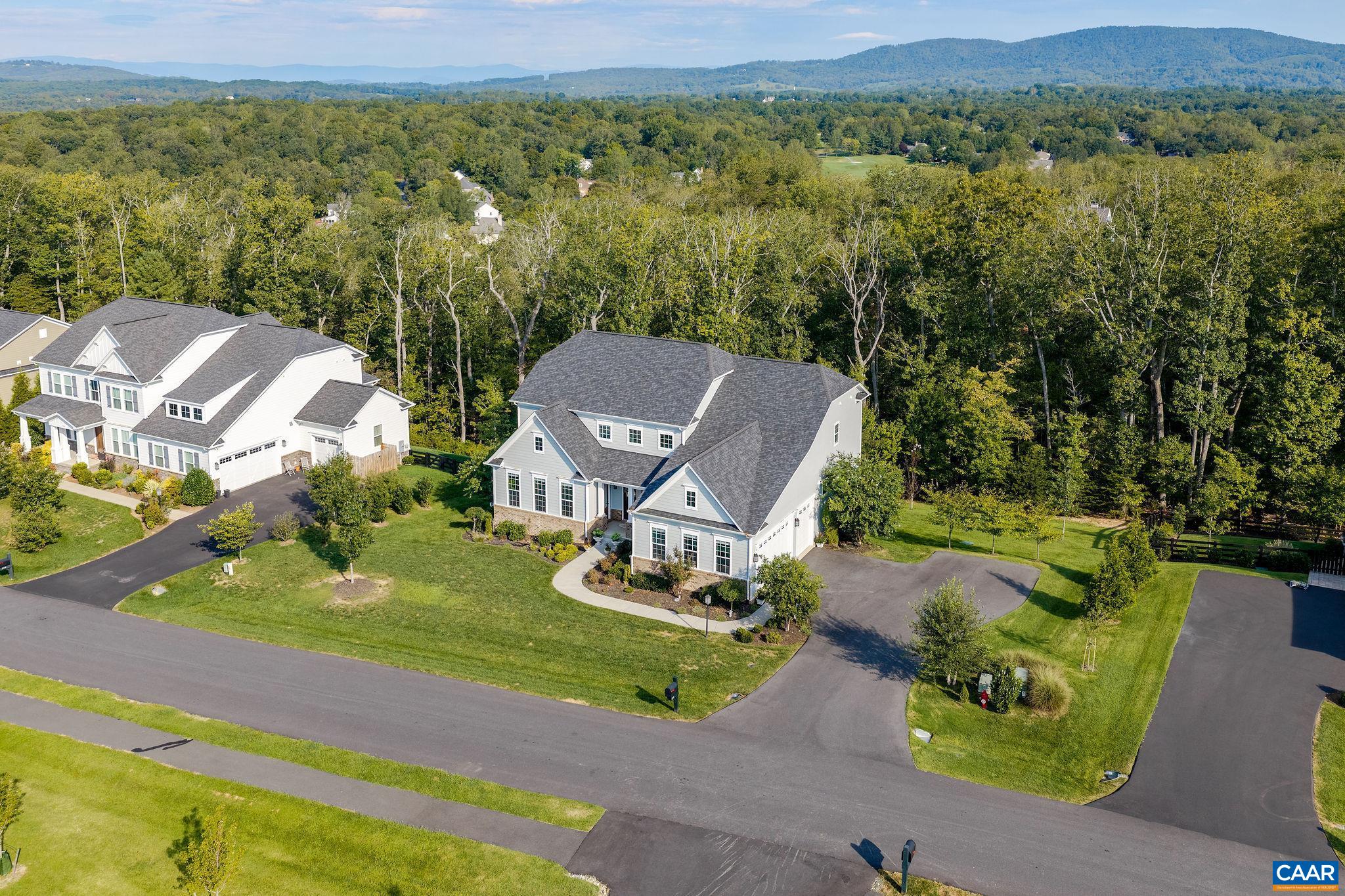 2218 WATERSIDE WY